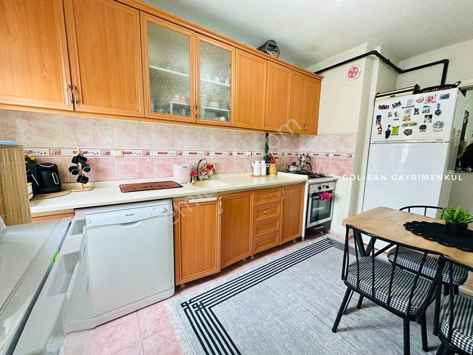 🏡 Göl-san Gayrimenkul’den 🏡 Belediye Konutlarında Satılık 3+1 Daire !!!