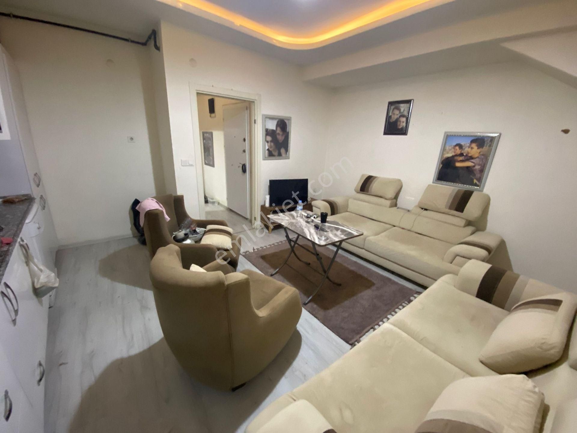 Buca Kozağaç Mahallesinde 2+1 60m2 Doğalgazlı Eşyalı Kiralık Daire - Görsel 2