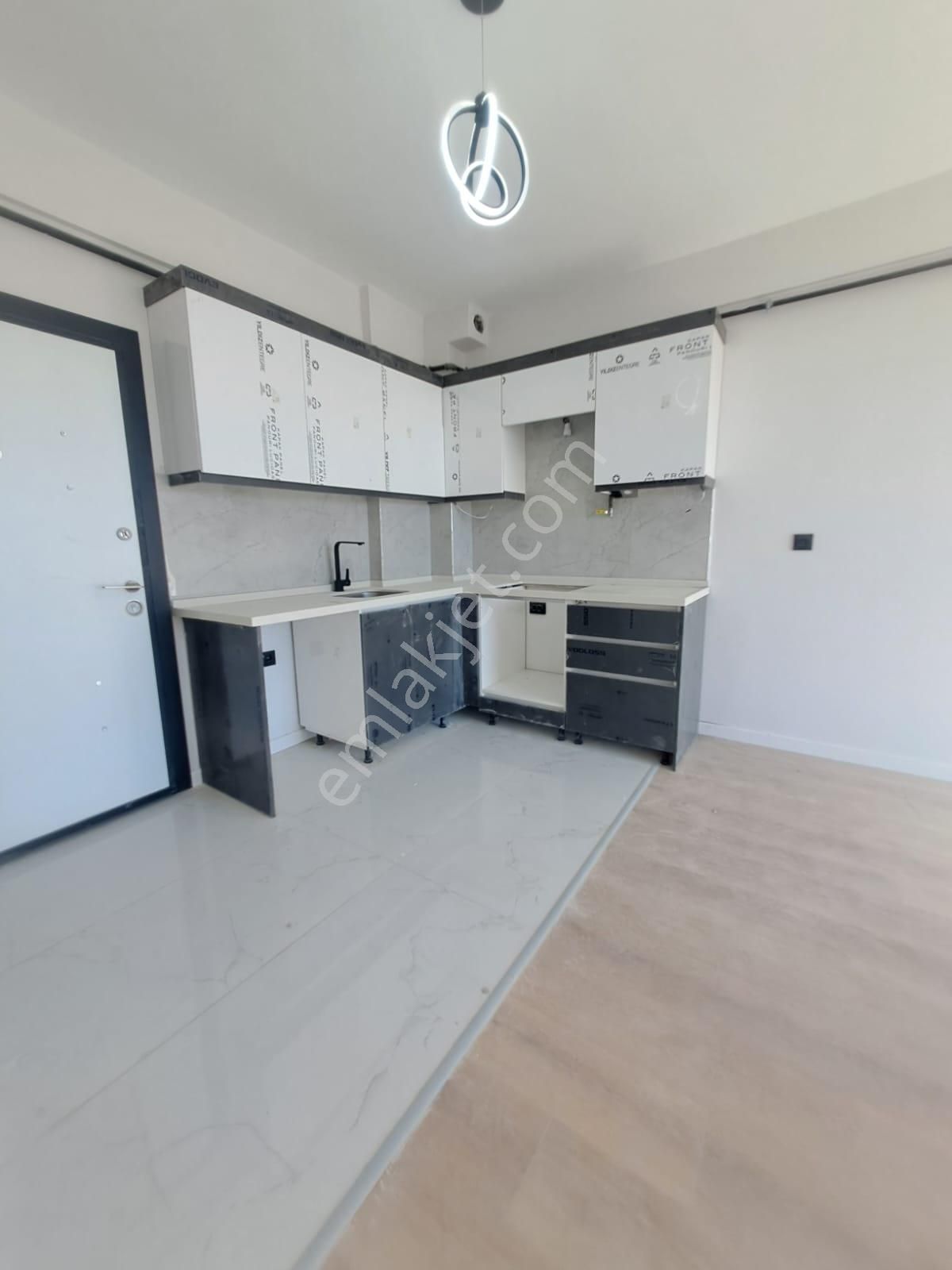 🚀🏗️ Ön Cephe • Takasa Açık • Zeminden Isıtmalı • Garajlı 1+1 Apart 🧲🏠 (d201) - Görsel 4