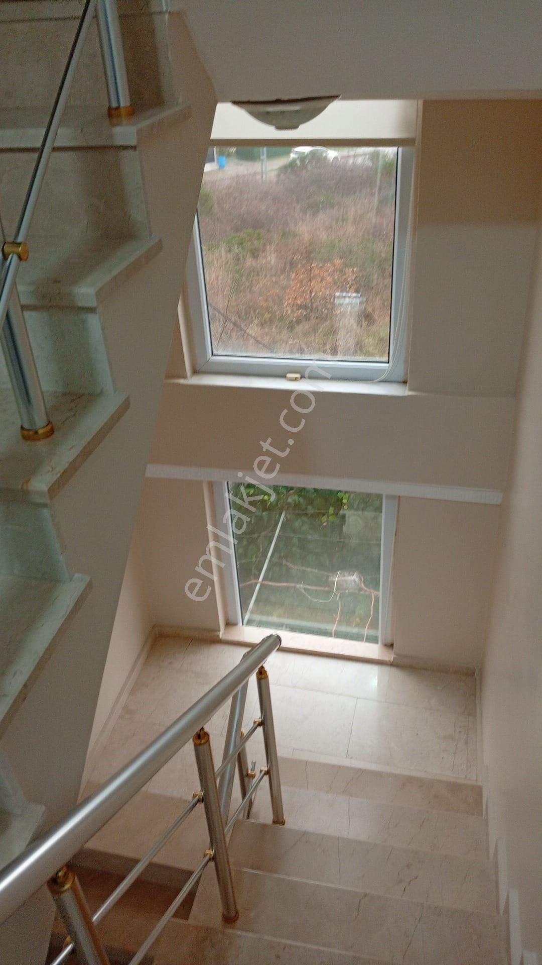 Arnavutköy Karaburun Tribleks Villa 326m2 Fırsat - Görsel 23