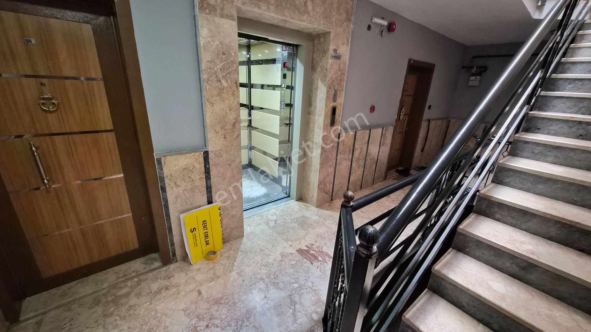 Saimekadın Mehtap Mahallesinde Asansörlü 2. Katta 3+1 Full Yapılı Kiralık Daire - Görsel 23