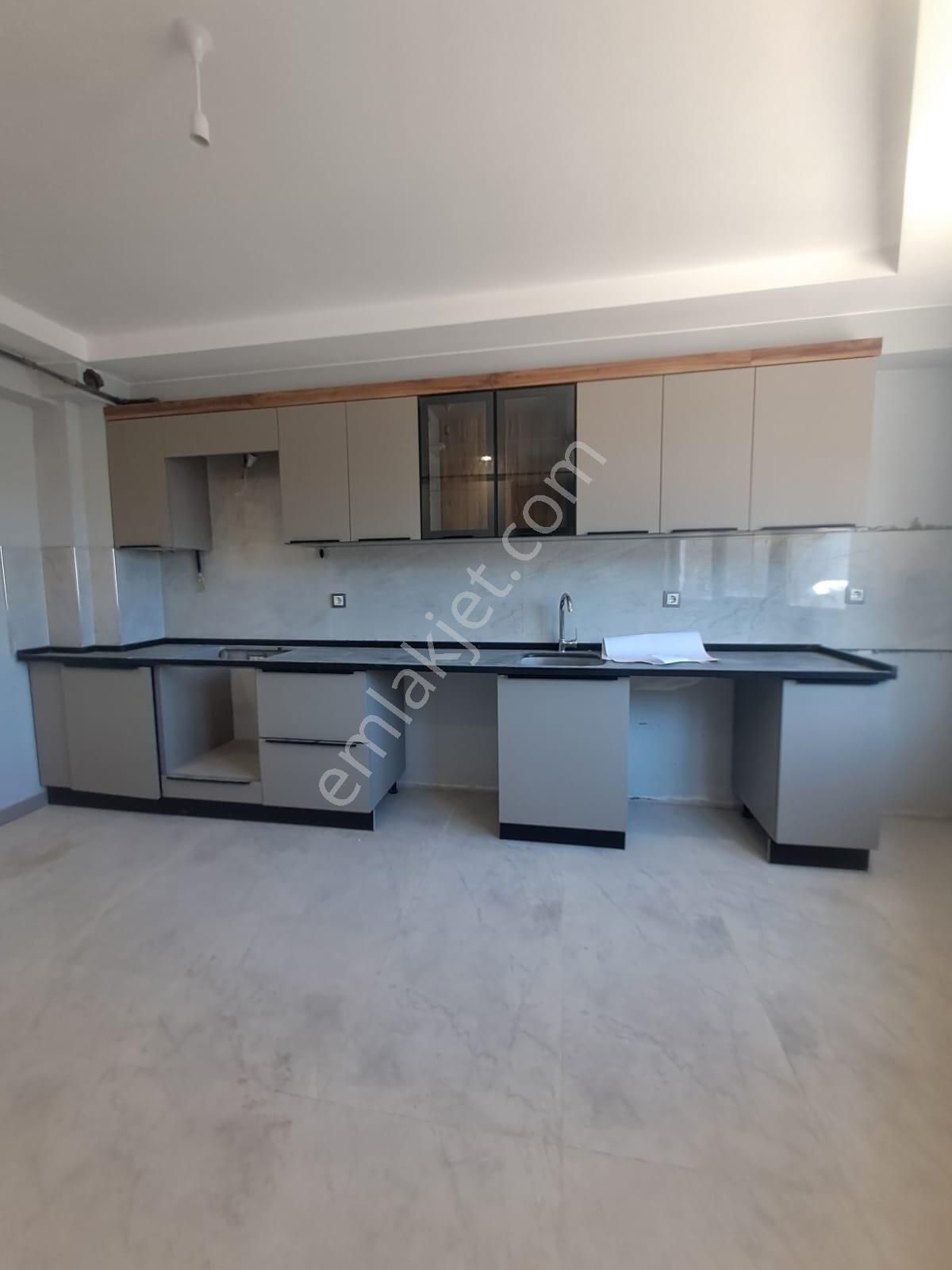 🌟 Esentepe Mahallesi’nde Fırsat Daire! • 2+1 • 86 M2 • Zemin Kat • Çift Banyo + Çift Wc 🌟 (d254) - Görsel 7