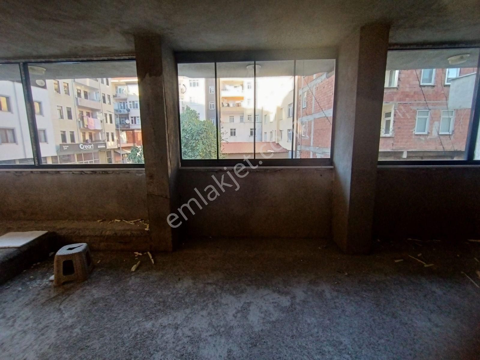 Trabzon Araklıda Kiralık 2 Katlı Dükkan - Görsel 11