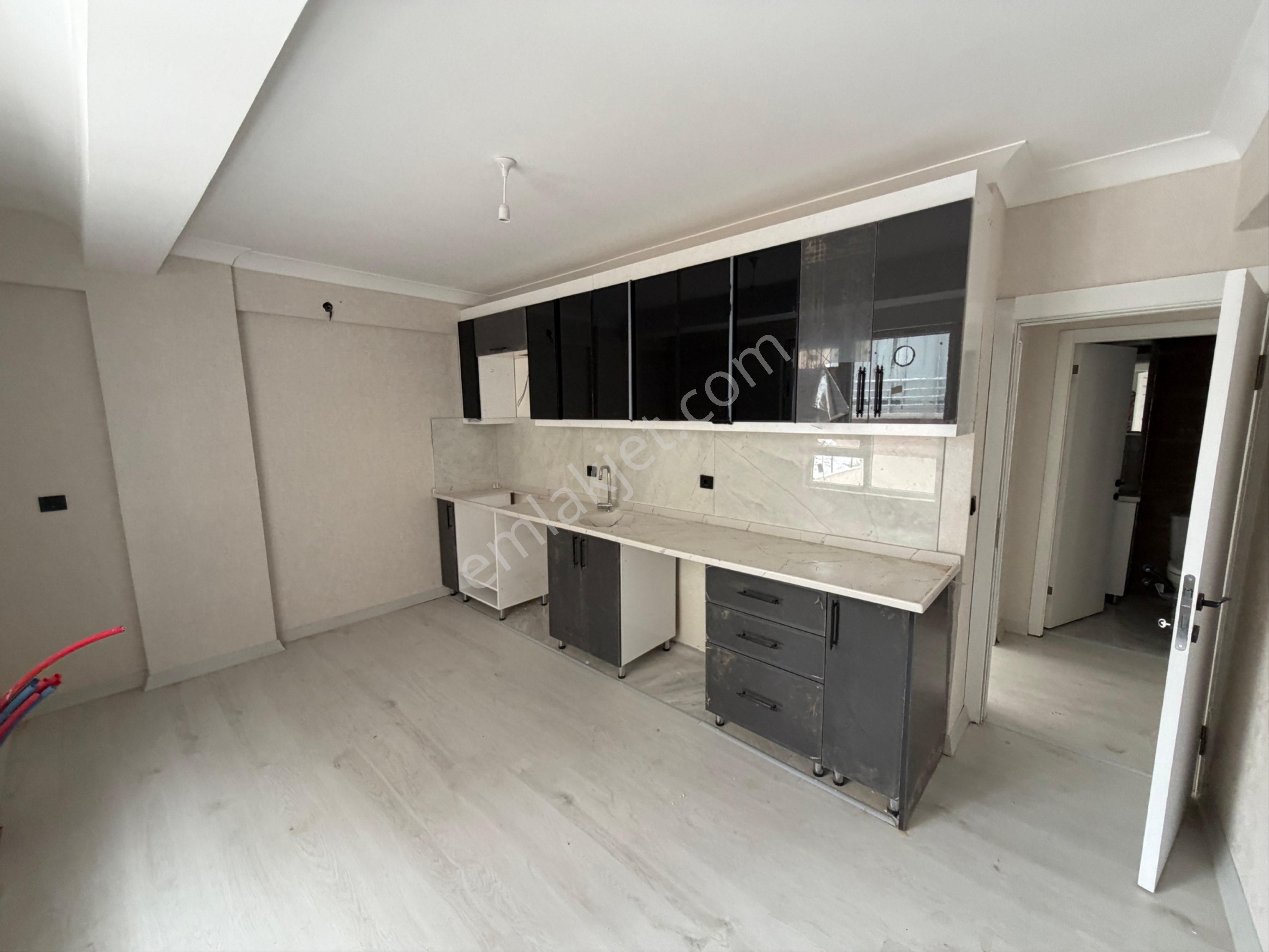 Ankara Keçiören Bağlum Karakaya Da Satılık 2+0 Yüksek Giriş