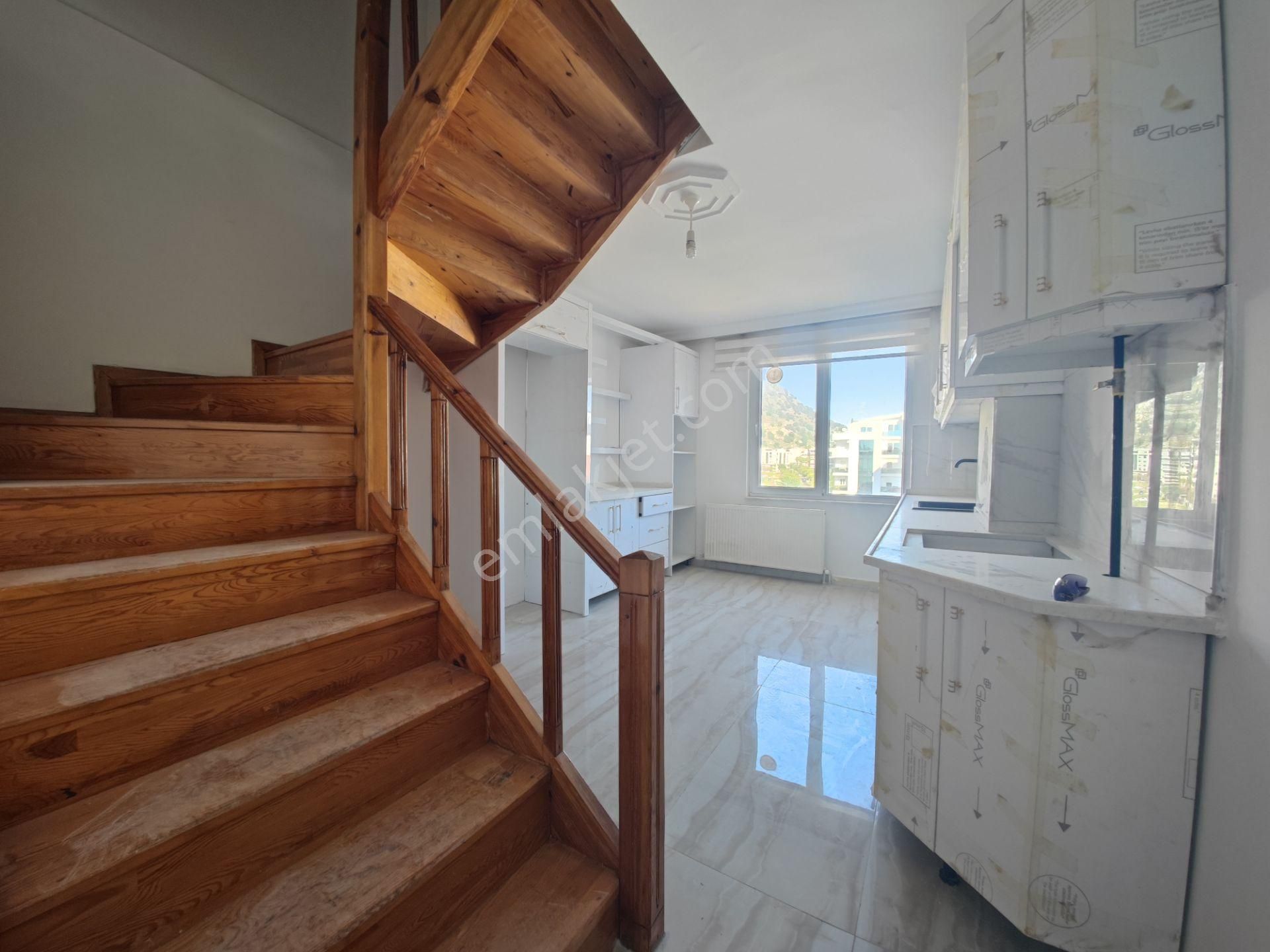 Konyaaltı Hurma'da İçi Sıfır Yapılı Doğalgazlı Satılık 3+1 Dubleks Daire! - Görsel 7