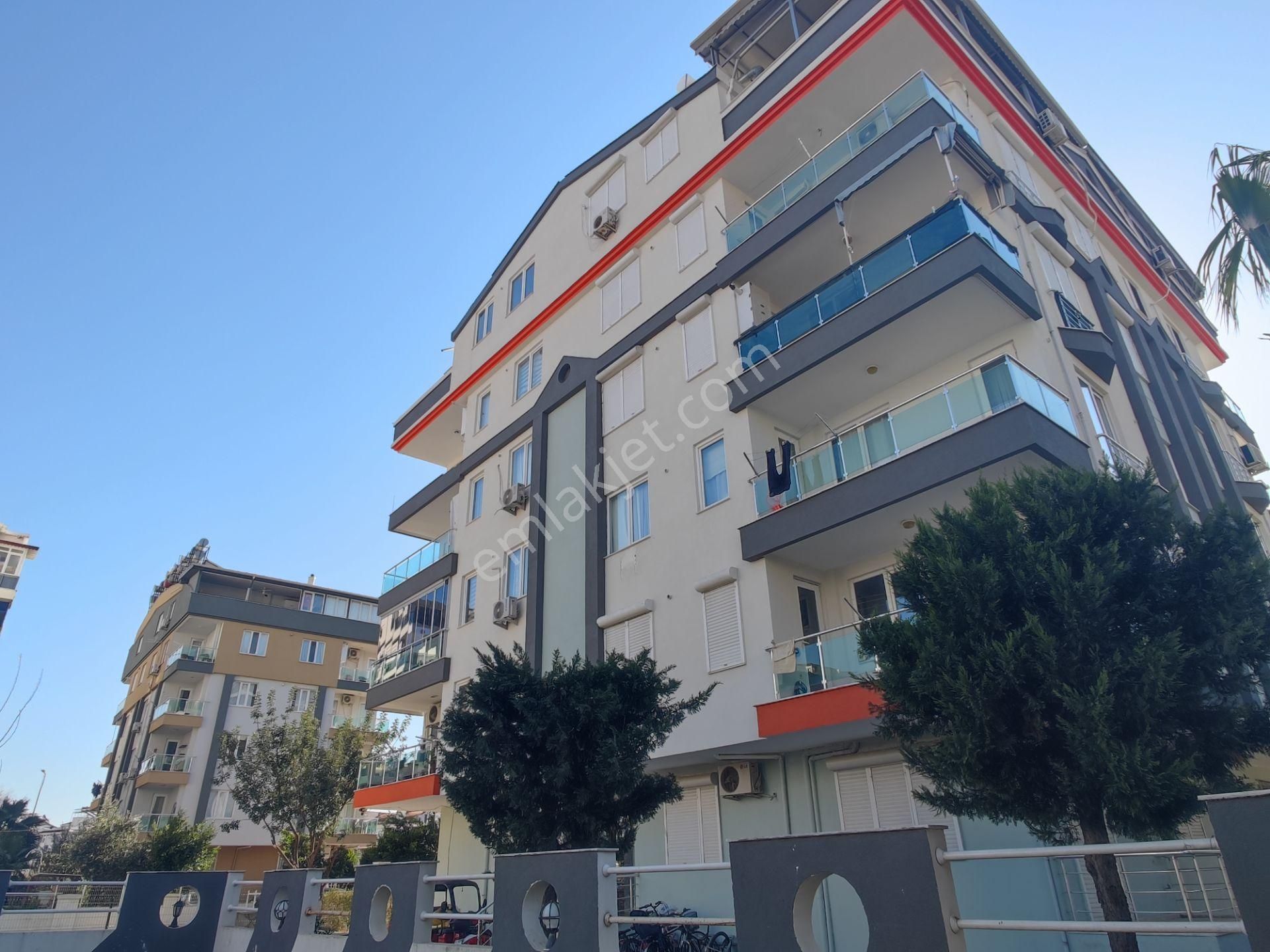 Konyaaltı Hurma'da İçi Sıfır Yapılı Doğalgazlı Satılık 3+1 Dubleks Daire!