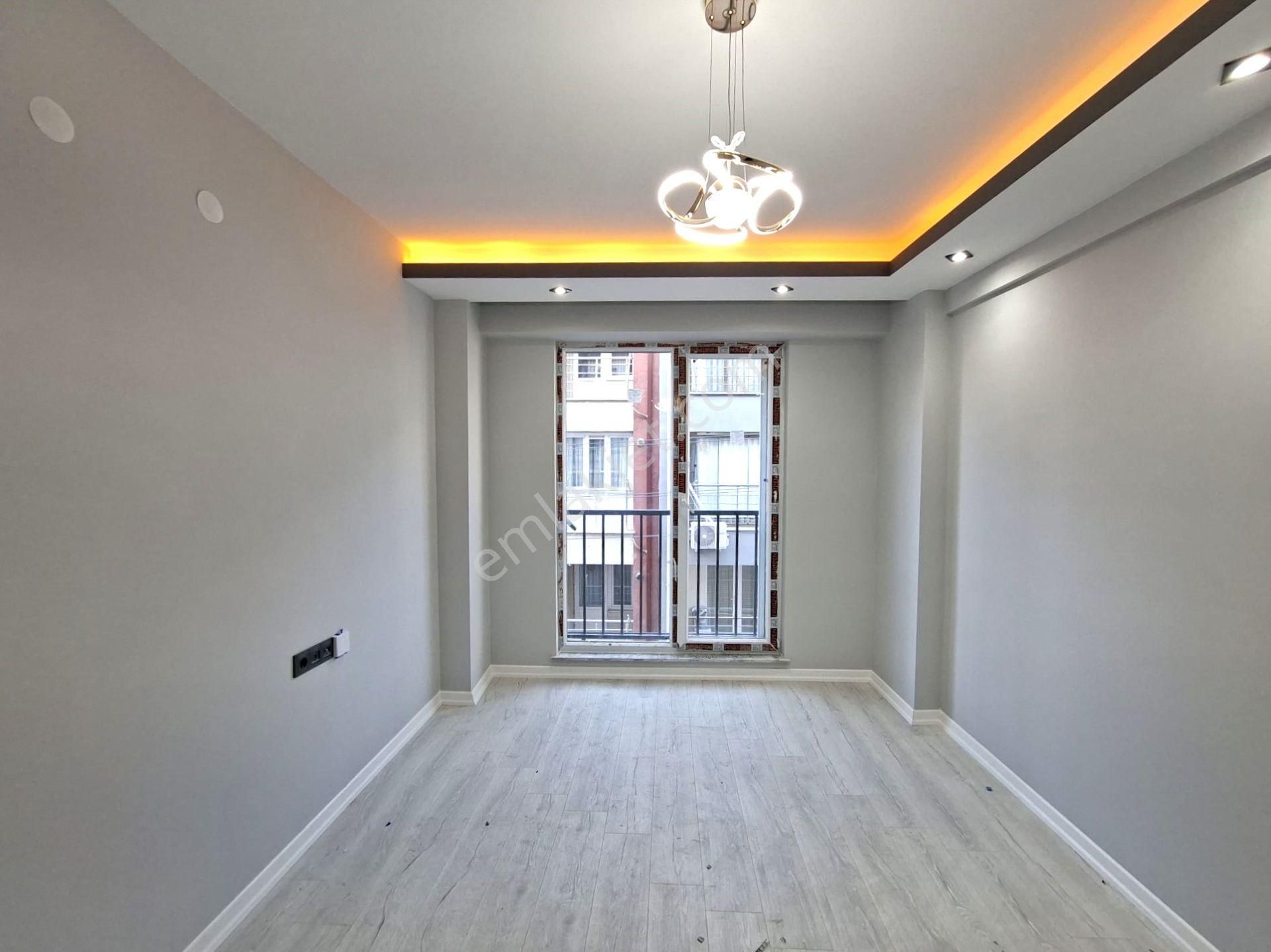 Recep Ümit'ten Şarhöyük'te Satılık Yerden Isıtma 2+0 Ferah Lux Geniş Daire - Görsel 1