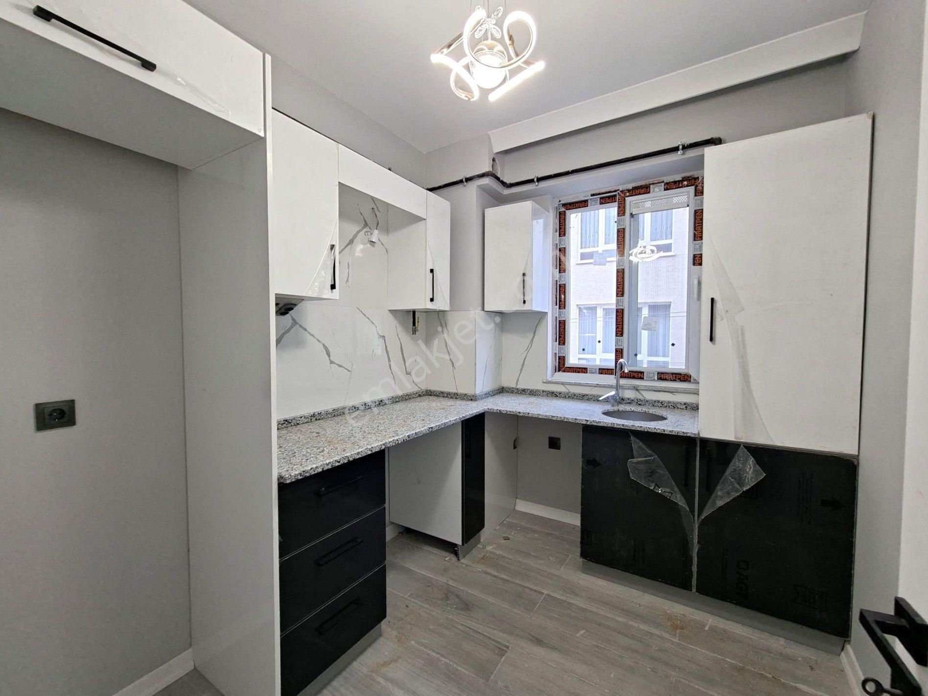 Recep Ümit'ten Şarhöyük'te Satılık Yerden Isıtma 2+0 Ferah Lux Geniş Daire - Görsel 6