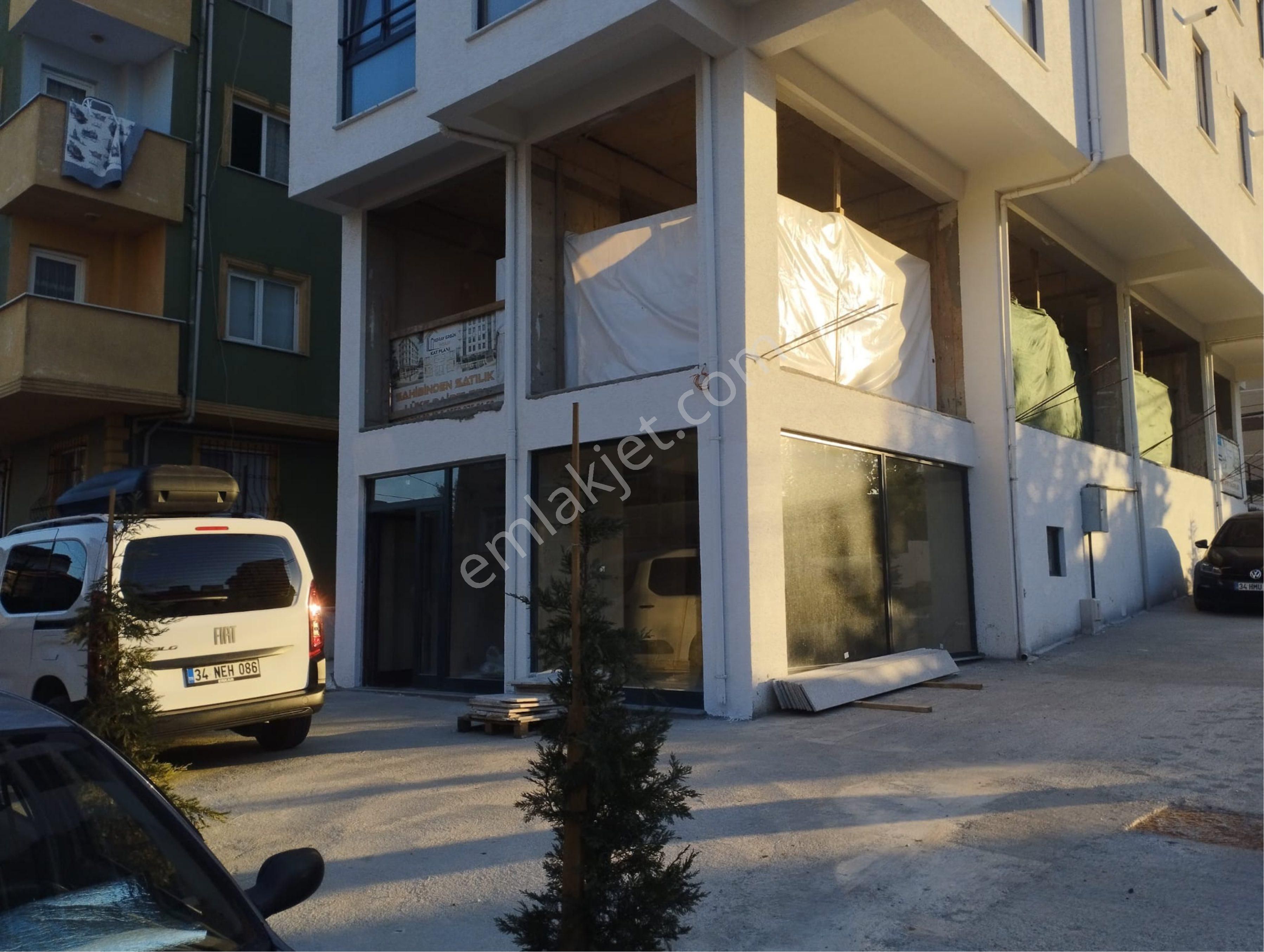Ahmet Yesevi’de 105m2 Çift Cepheleri Ön Kullanımlı Kiralık Dükkan - Görsel 6