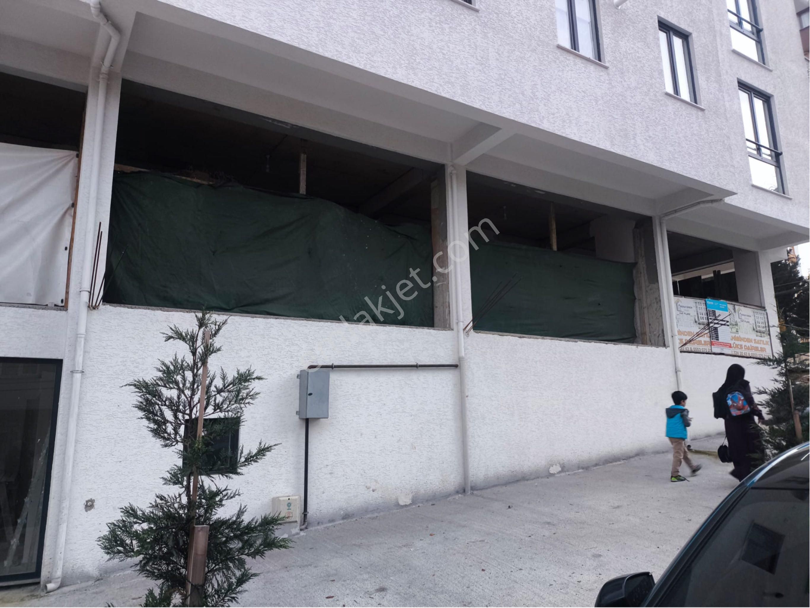 Ahmet Yesevi’de 105m2 Çift Cepheleri Ön Kullanımlı Kiralık Dükkan - Görsel 23