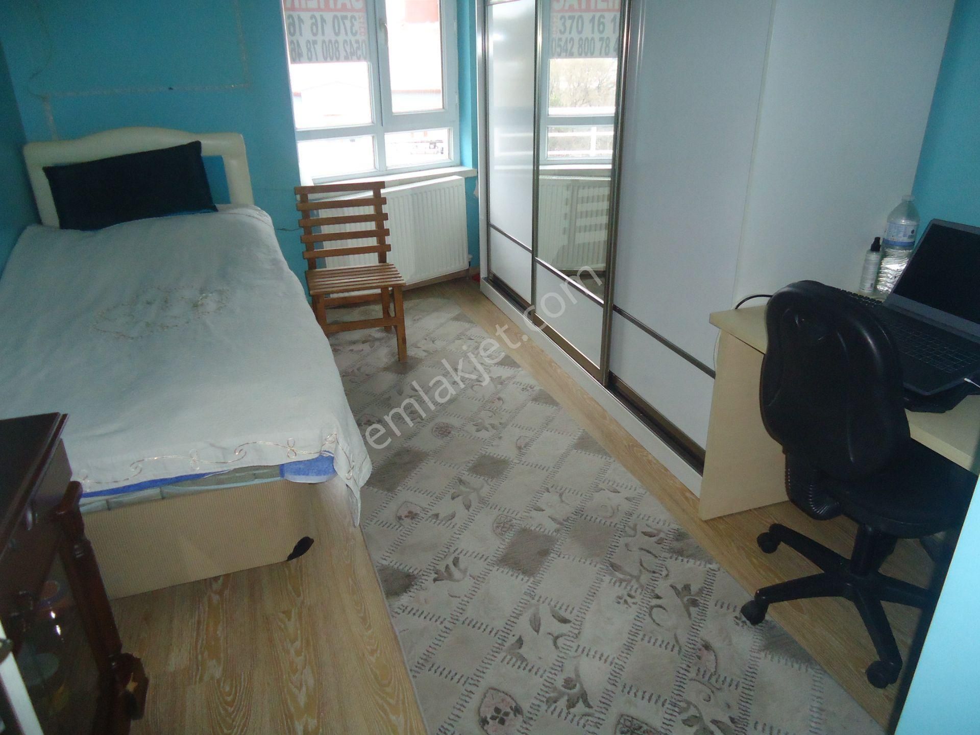 Krc'den Merkezi Konumda Asansörlü Satılık 3+1 Dublex Daire - Görsel 13