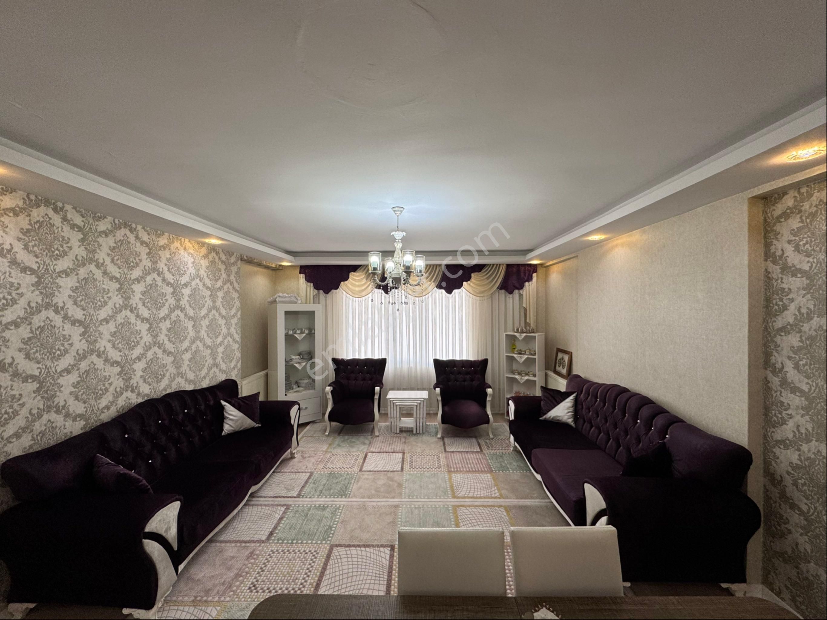 Eksperden Badıllı Halı Saha Yanı 3+1 Bakımlı Fırsat Dairesi! - Görsel 4