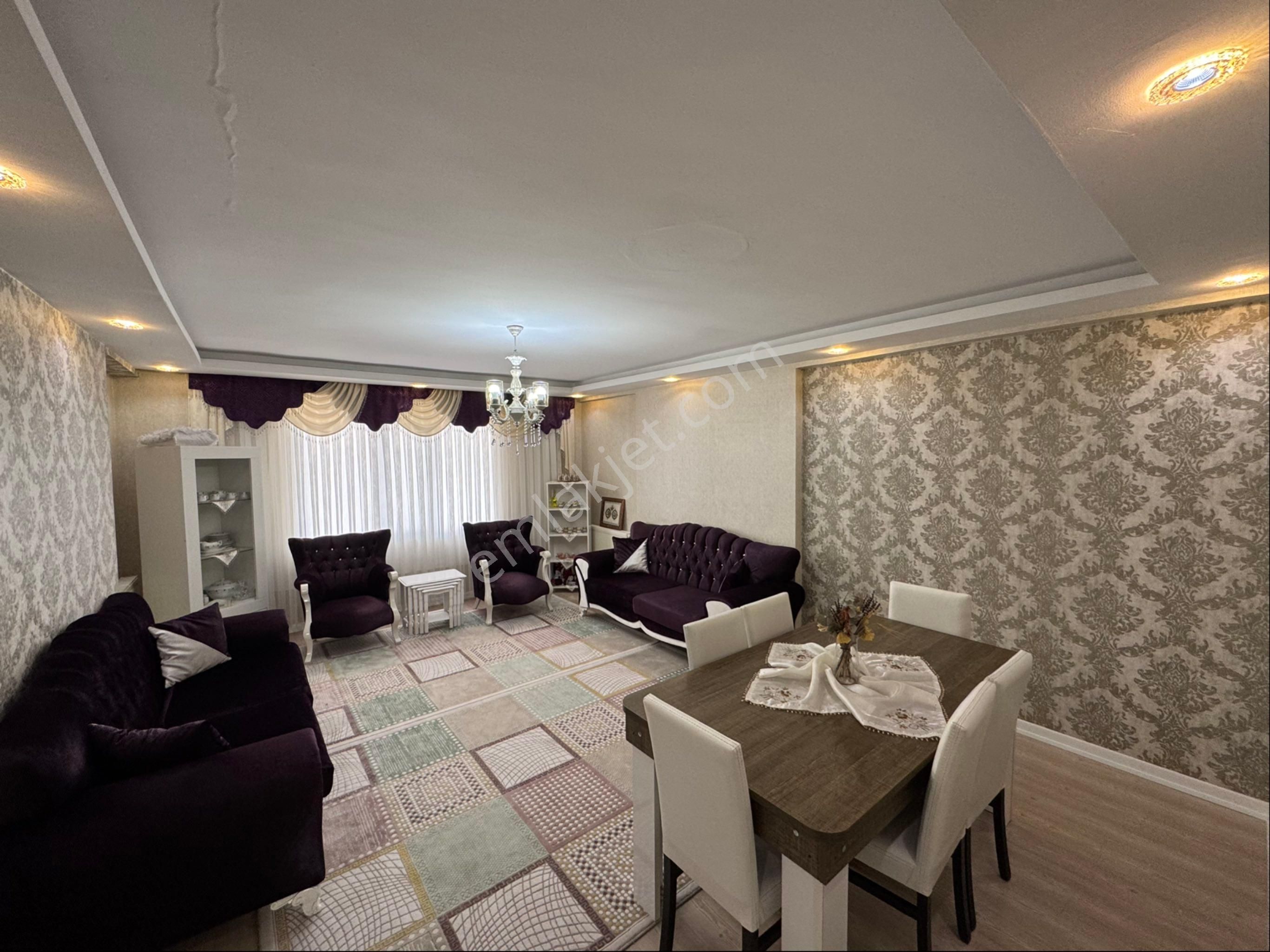 Eksperden Badıllı Halı Saha Yanı 3+1 Bakımlı Fırsat Dairesi! - Görsel 3