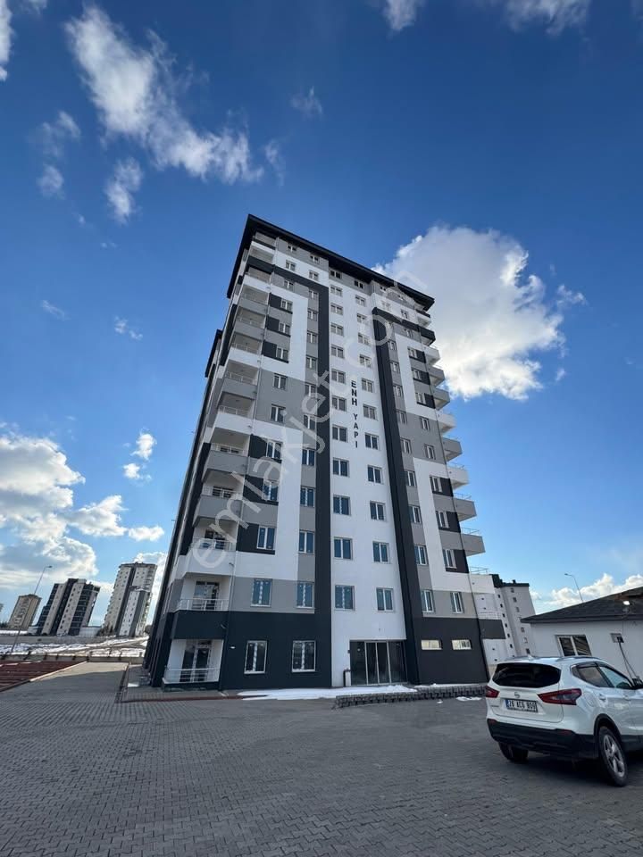 Gökkent Enh Yapı Satılık 4+1 Daireler