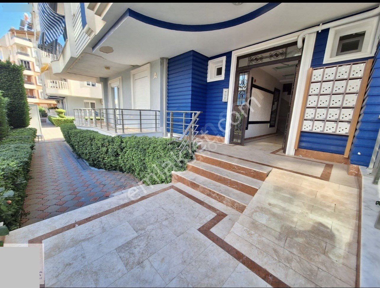 Antalya Konyaaltı Hurma Mahallesinde Havuzlu Sitede Eşyalı Kiralık 1+1 Daire - Görsel 28