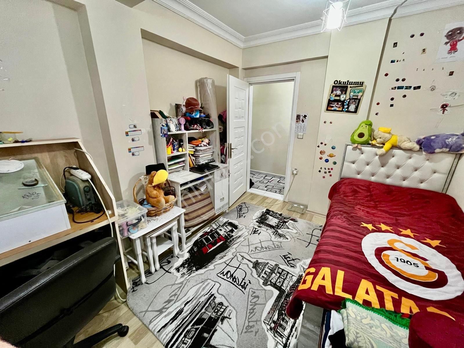 İnönü Mh.'sinde Maslakçeşme Caddesi Yakını 2+1 75 M2 1.kat Normal Daire Krediye Uygun - Görsel 16