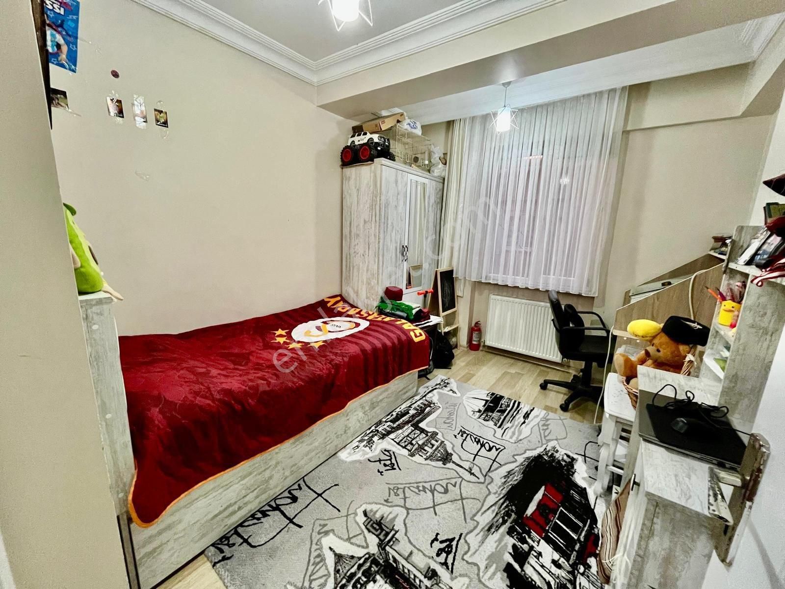 İnönü Mh.'sinde Maslakçeşme Caddesi Yakını 2+1 75 M2 1.kat Normal Daire Krediye Uygun - Görsel 17