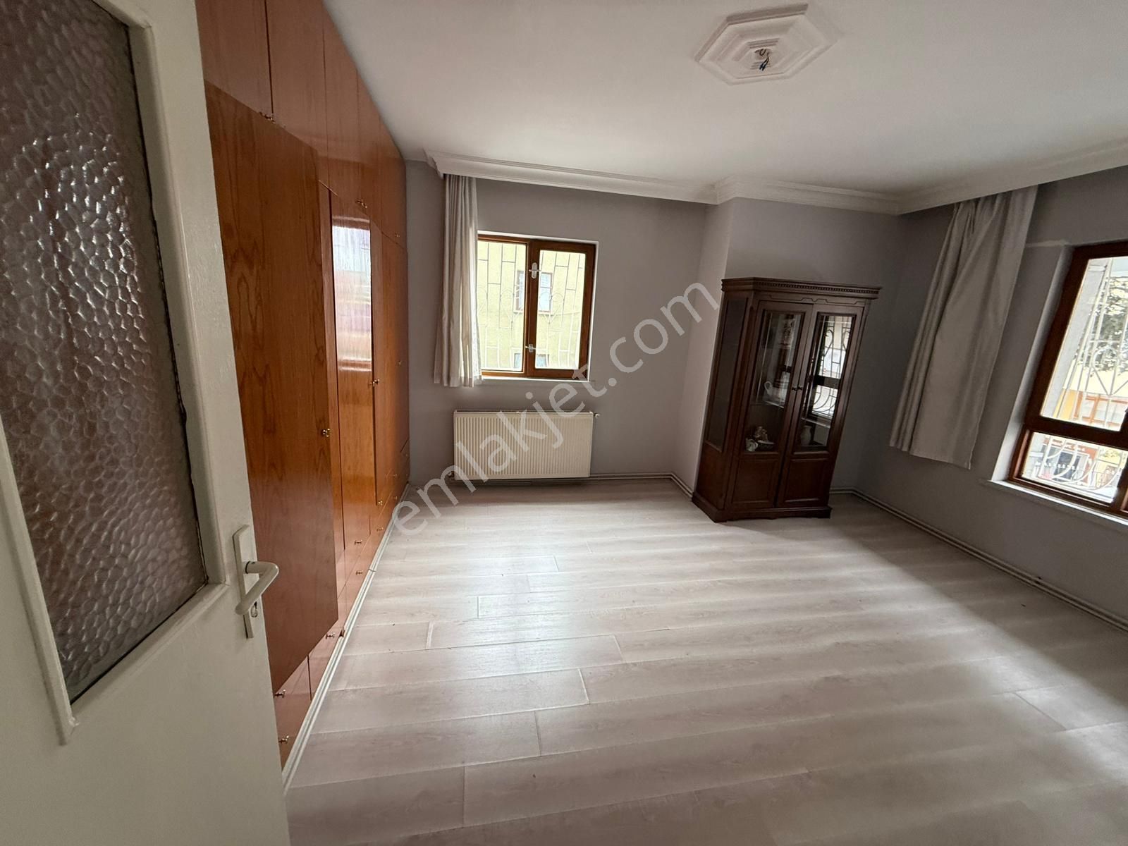 Bilgen Vatan'dan Dutluk Göbek'te Metro Yakını Yüksek Giriş Kat Konumlu Satılık 2+1 Daire - Görsel 11