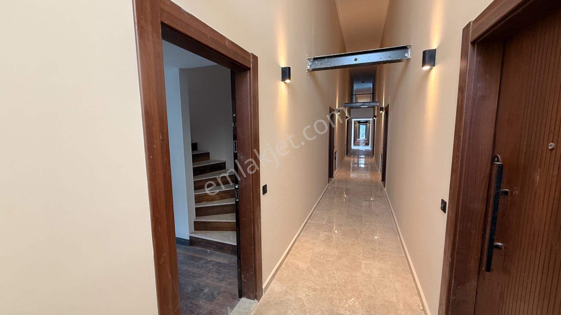 Çiğli Sasalı'da Site İçersinde Kiralık Sıfır 2+1 Bahçeli Dubleks - Görsel 6