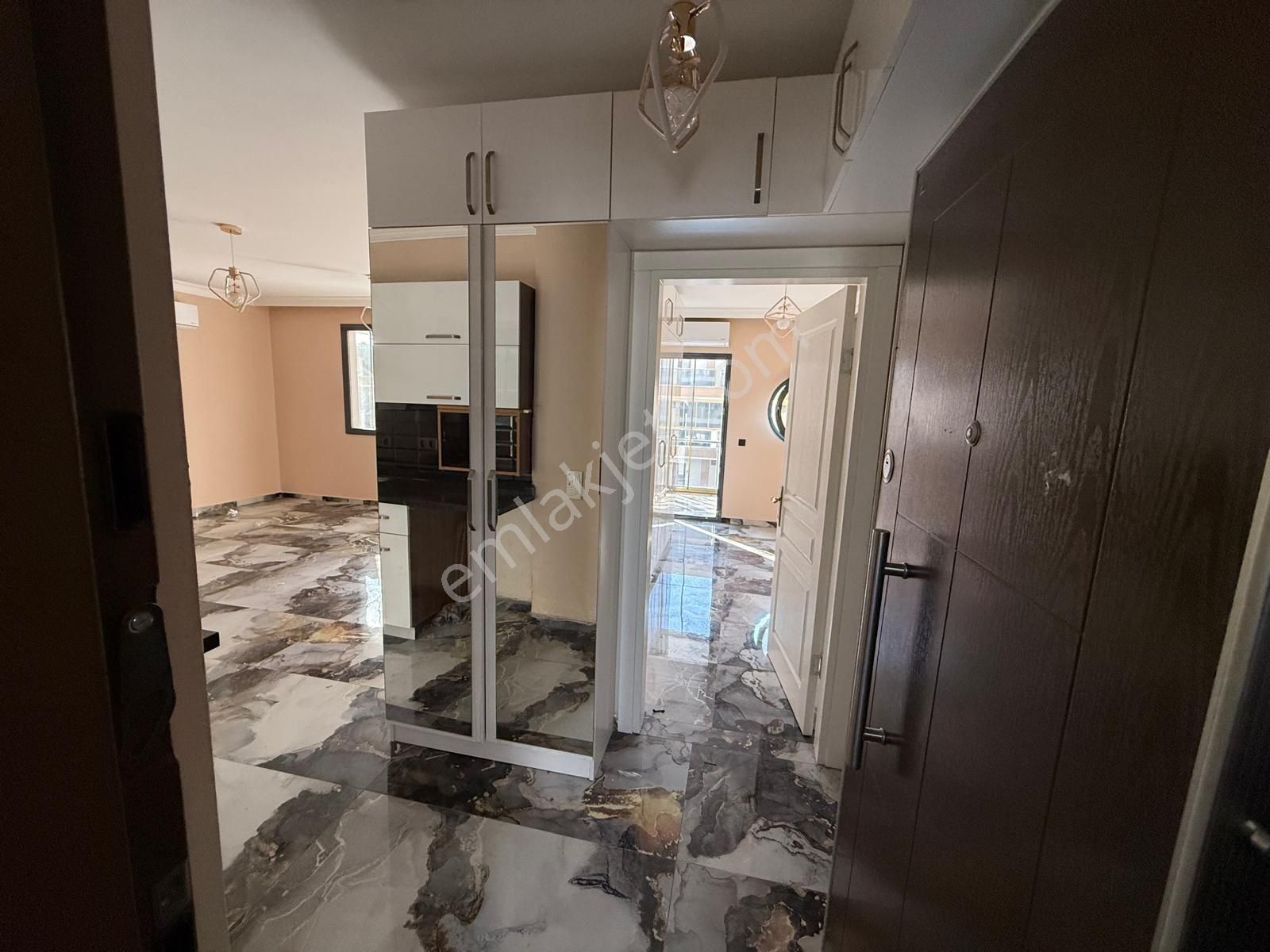 Değirmendere Mevkiinde Arakat 3+1 130m2 Cam Balkonlu Masrafsız Pırıl Pırıl Daire - Görsel 28