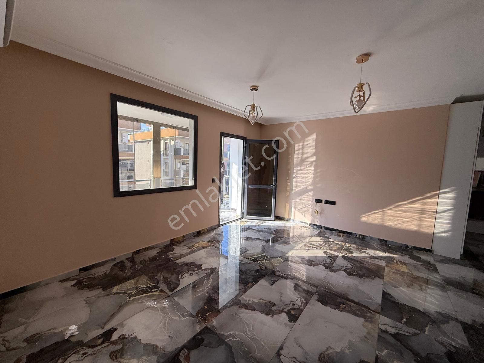 Değirmendere Mevkiinde Arakat 3+1 130m2 Cam Balkonlu Masrafsız Pırıl Pırıl Daire - Görsel 5