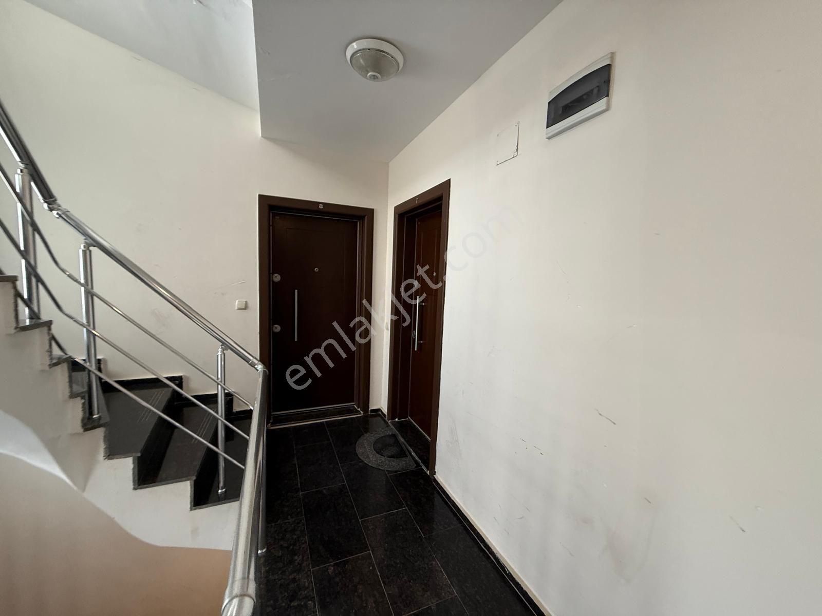 Değirmendere Mevkiinde Arakat 3+1 130m2 Cam Balkonlu Masrafsız Pırıl Pırıl Daire - Görsel 31