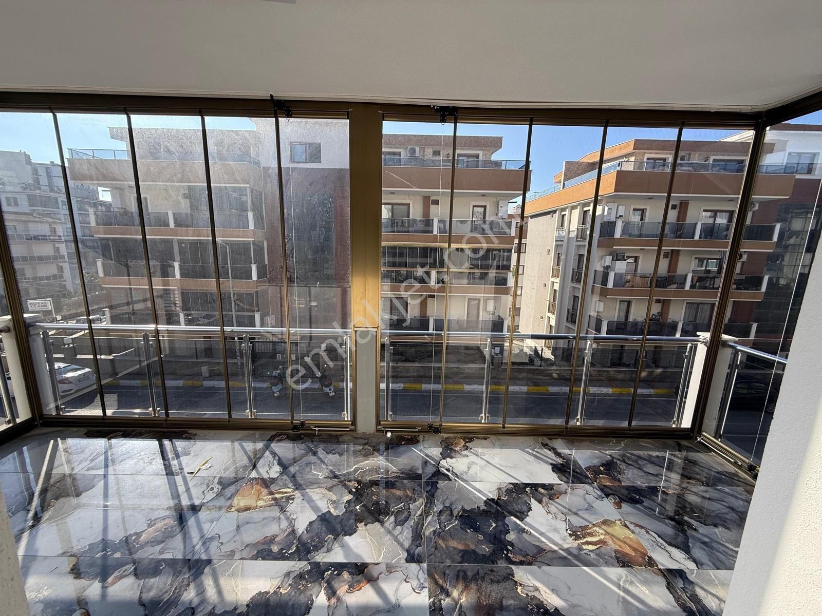 Değirmendere Mevkiinde Arakat 3+1 130m2 Cam Balkonlu Masrafsız Pırıl Pırıl Daire - Görsel 11