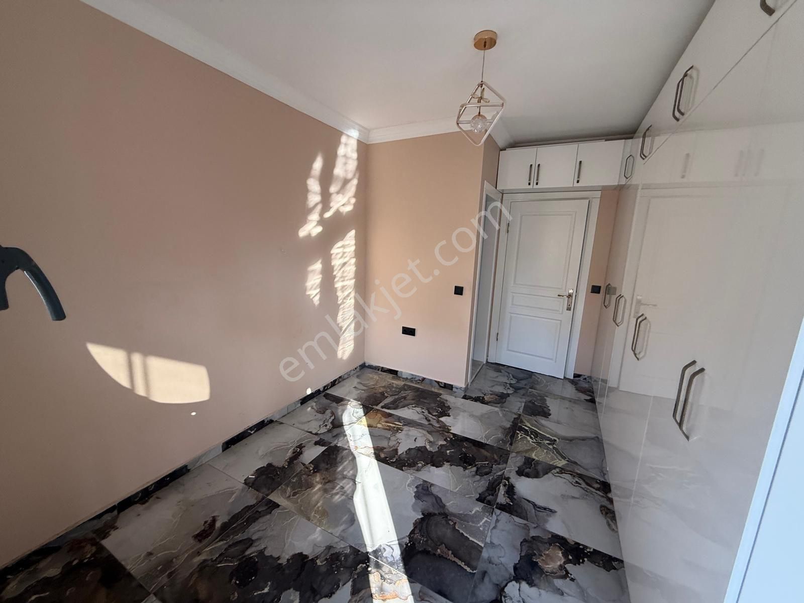 Değirmendere Mevkiinde Arakat 3+1 130m2 Cam Balkonlu Masrafsız Pırıl Pırıl Daire - Görsel 14