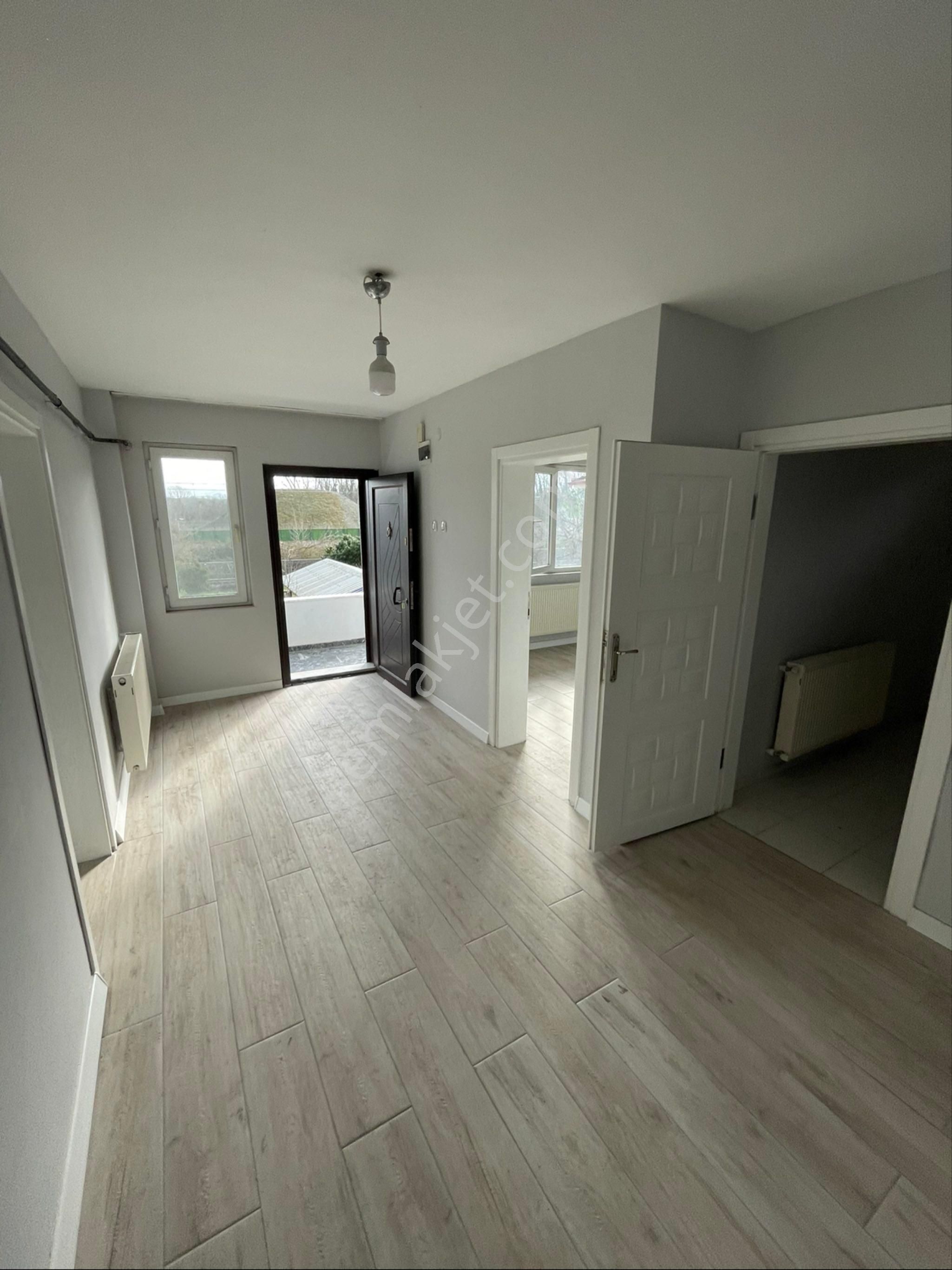 Emlakçe G Y M'den Arifbey Mahallesinde Kiralık 2+1 Daire - Görsel 4