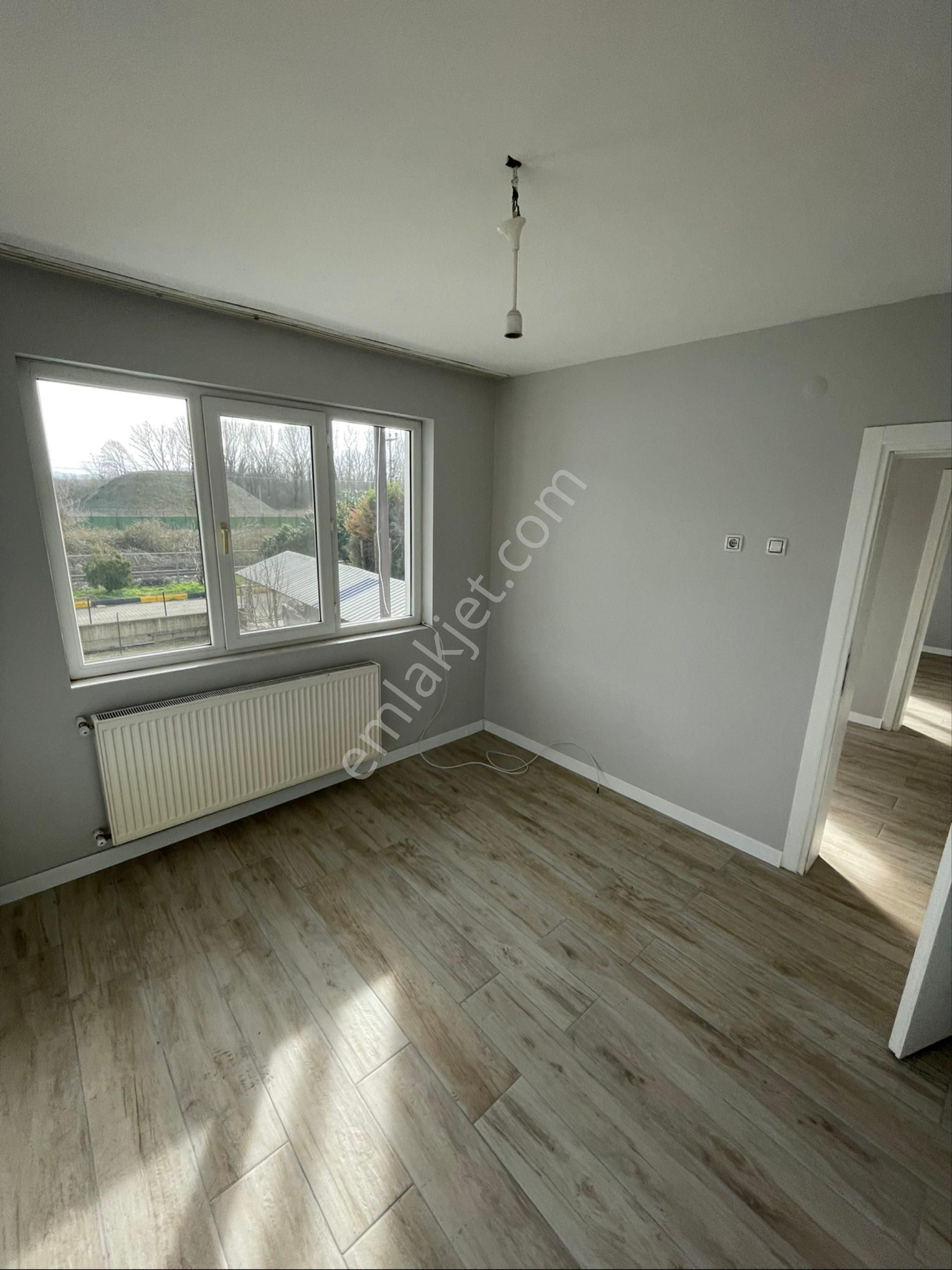 Emlakçe G Y M'den Arifbey Mahallesinde Kiralık 2+1 Daire - Görsel 2