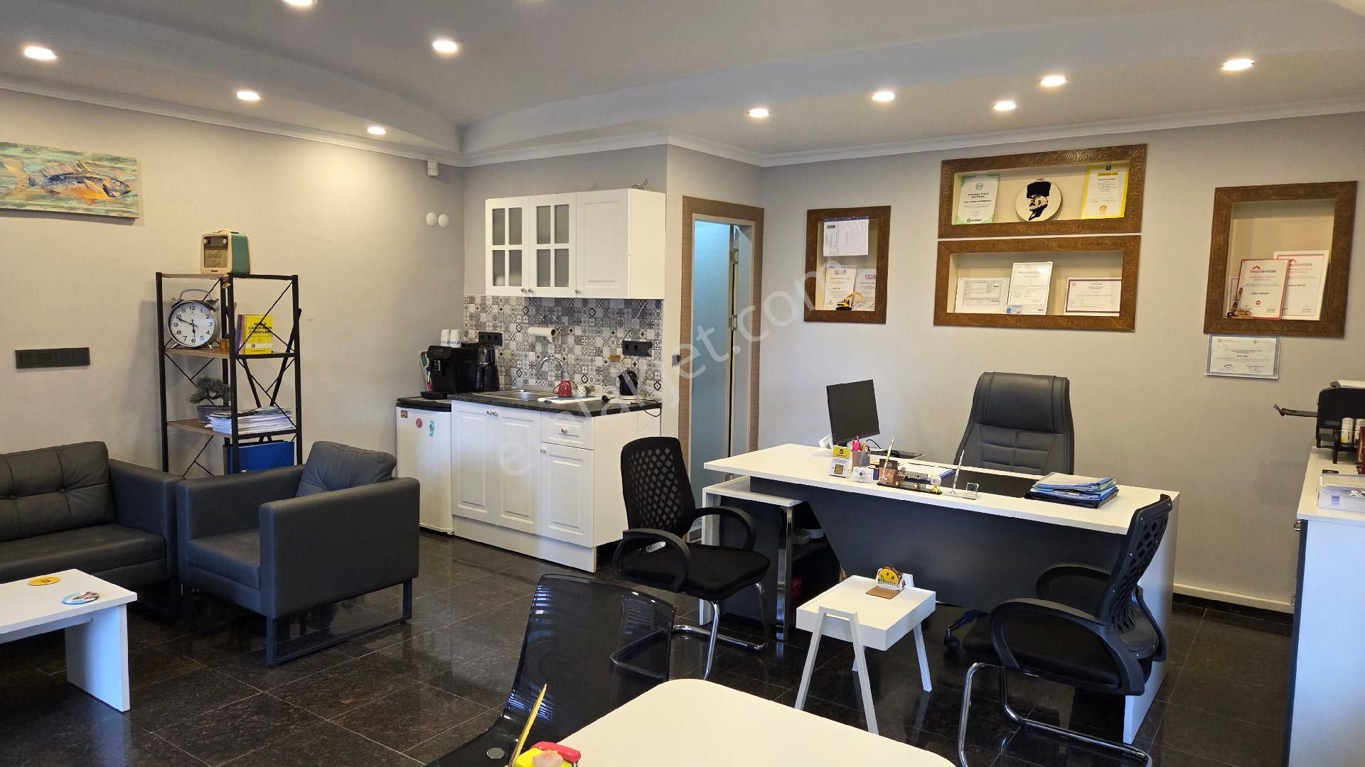 Şehir Merkezi Köşe Konum Özel Otopark Satılık Büro Ofis Dükkan - Görsel 7