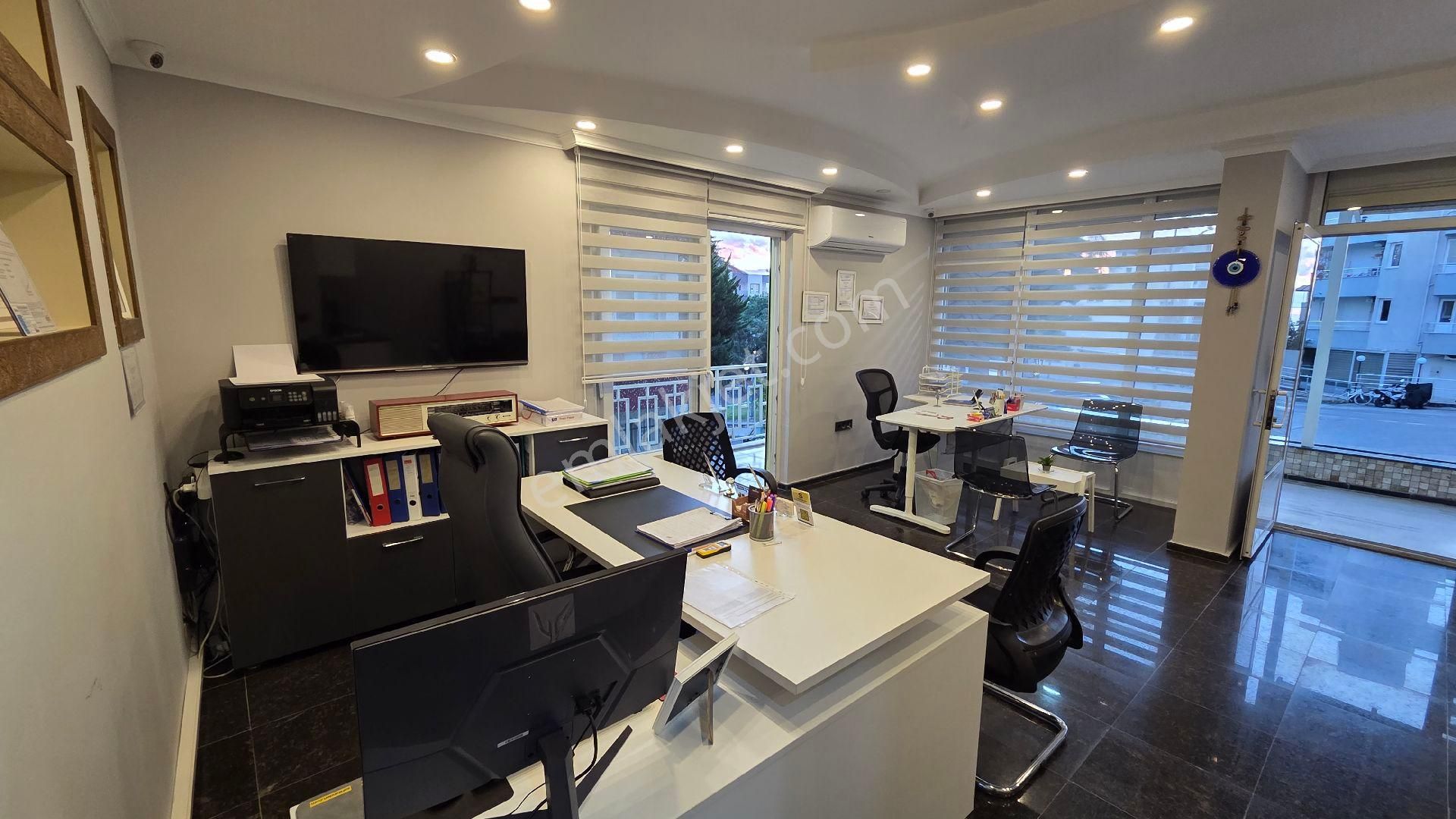 Şehir Merkezi Köşe Konum Özel Otopark Satılık Büro Ofis Dükkan - Görsel 12