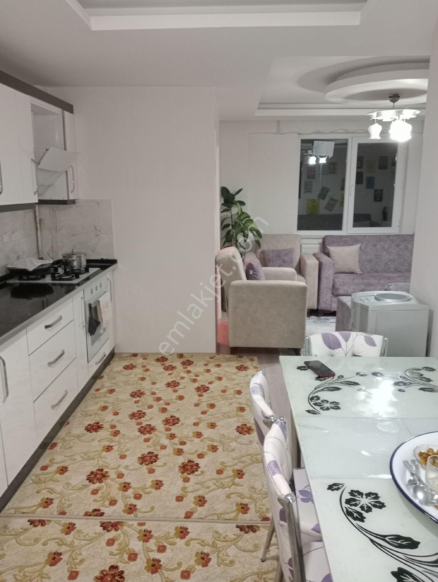 Pirömer Mahallesi Merkezi Konumda Satılık 3+1 Geniş Daire - Görsel 12