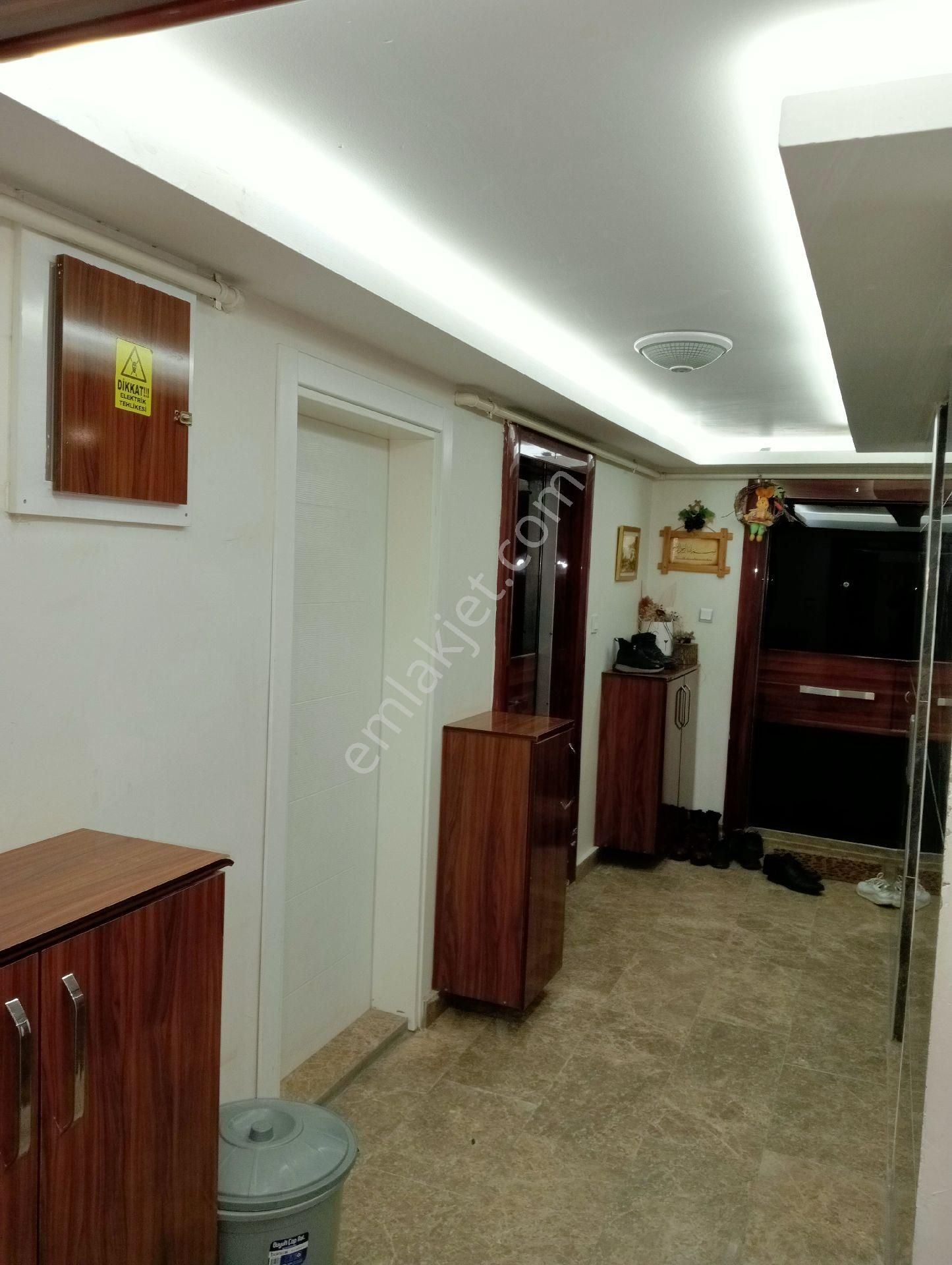 Pirömer Mahallesi Merkezi Konumda Satılık 3+1 Geniş Daire - Görsel 24