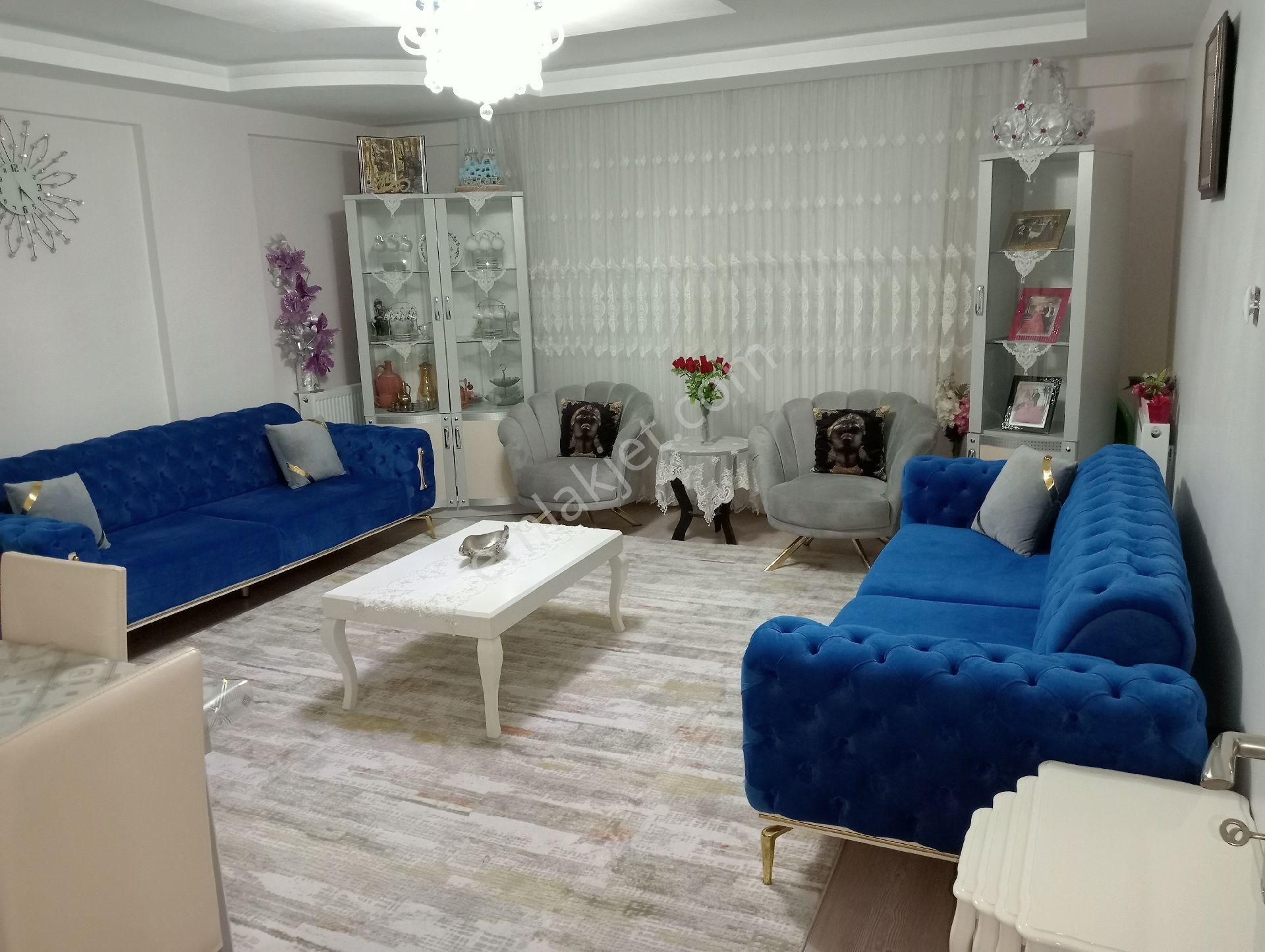 Pirömer Mahallesi Merkezi Konumda Satılık 3+1 Geniş Daire - Görsel 11