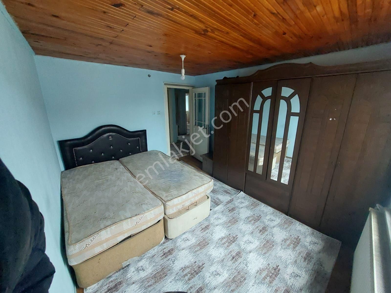 Yıldız Dan Merkez Camisi Yakını Kredisiz 3+1 Daire Fırsat Boş - Görsel 3