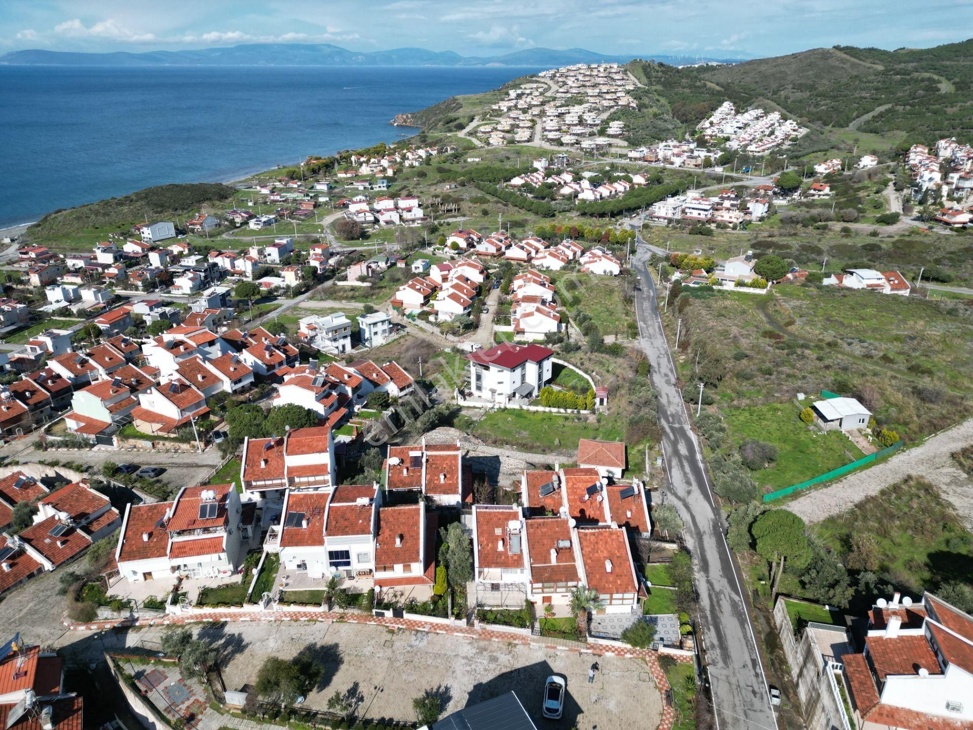 İzmi̇r Seferi̇hi̇sar Doğanbey De Deniz Manzaralı Satılık 526 M2 Arsa