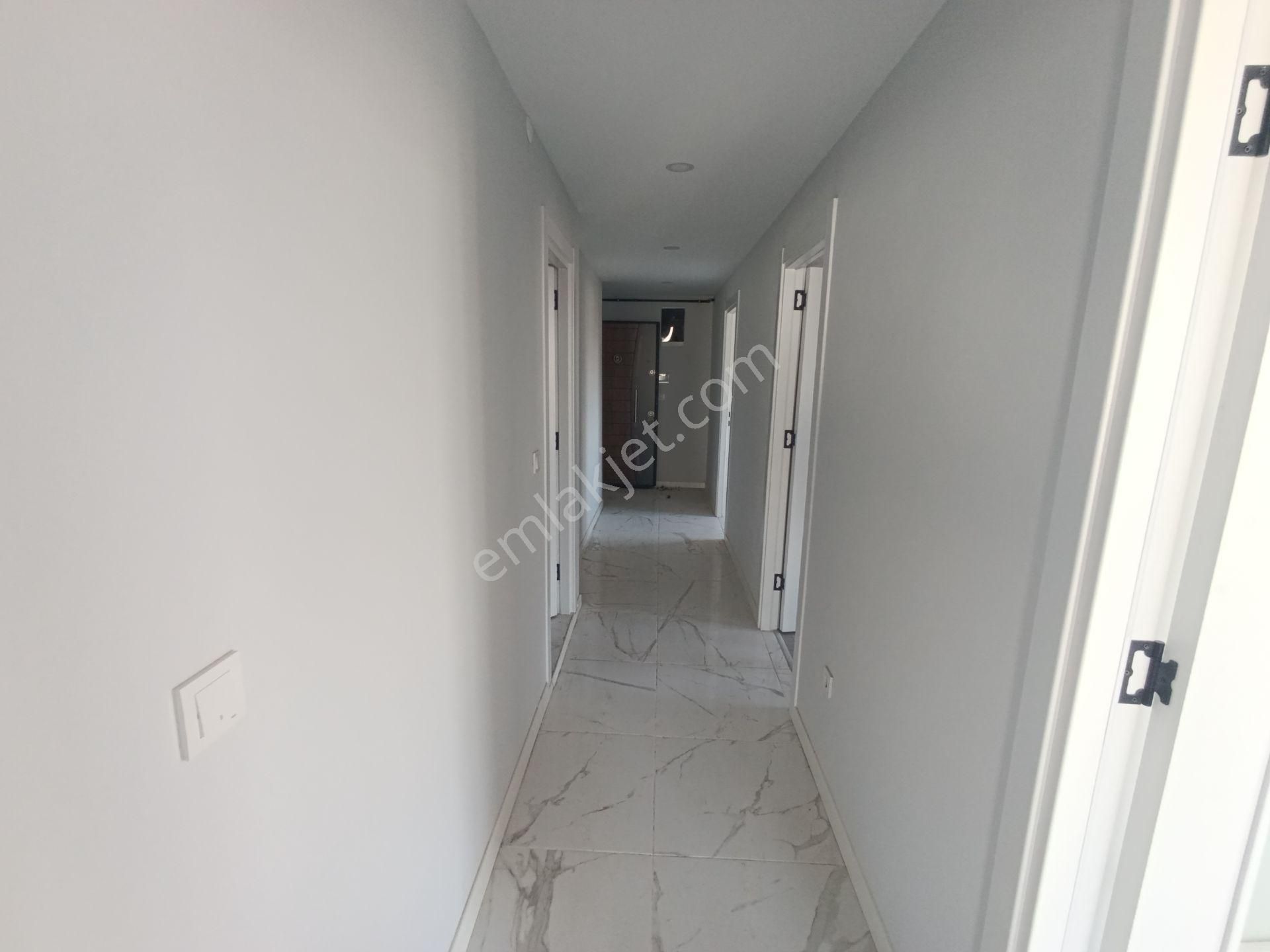 Pendik Esenyalıda Satılık 2+1 Asansör Otoparklı Ana Cadde Üstü Lüks Daire - Görsel 19