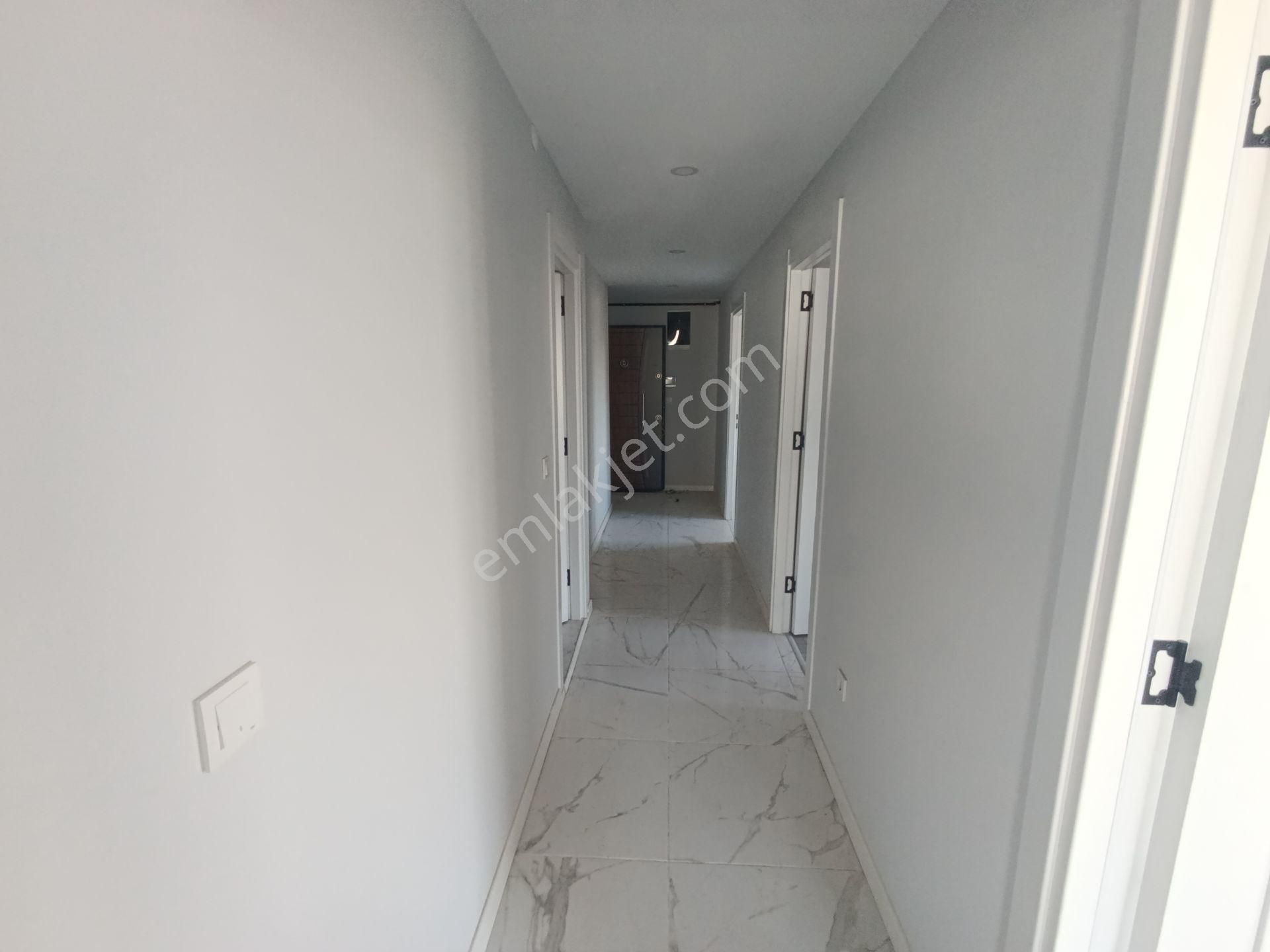 Pendik Esenyalıda Satılık 2+1 Asansör Otoparklı Ana Cadde Üstü Lüks Daire - Görsel 21