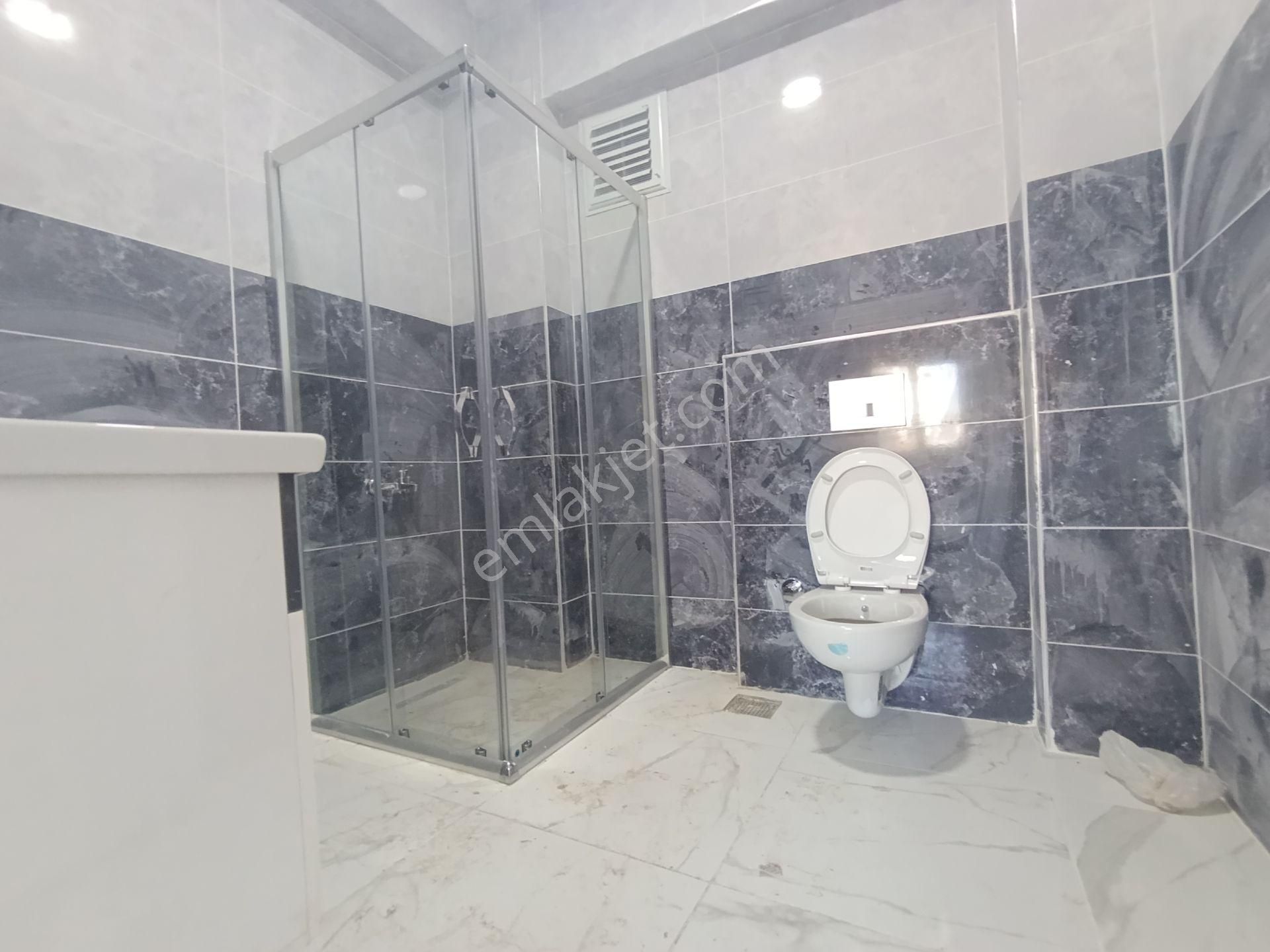 Pendik Esenyalıda Satılık 2+1 Asansör Otoparklı Ana Cadde Üstü Lüks Daire - Görsel 28