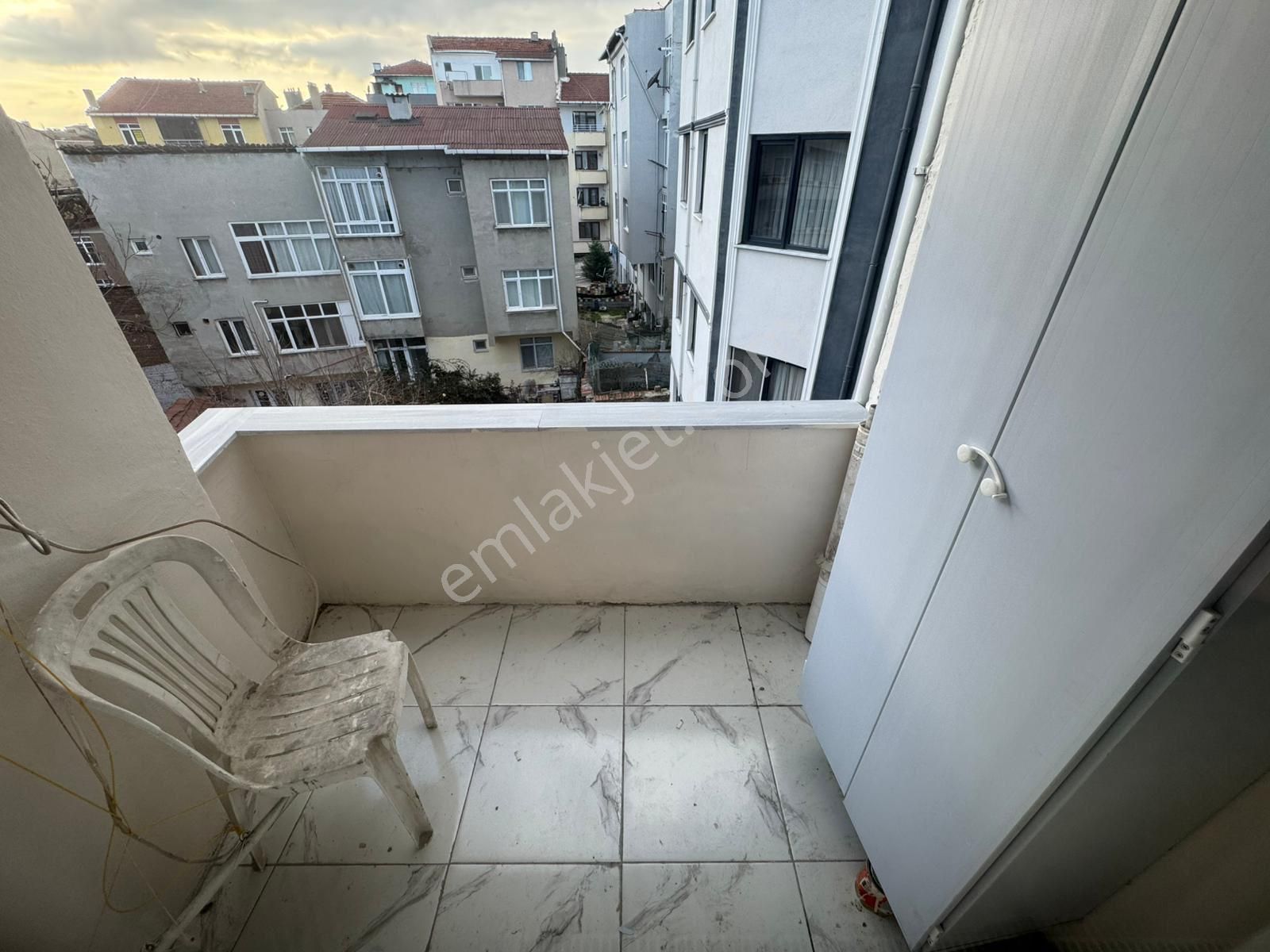 Ak Auto Gayrimenkul'dan Tekirdağ Süleymanpaşa Yavuz Mahallesi Kiralık 2+1 Daire - Görsel 8