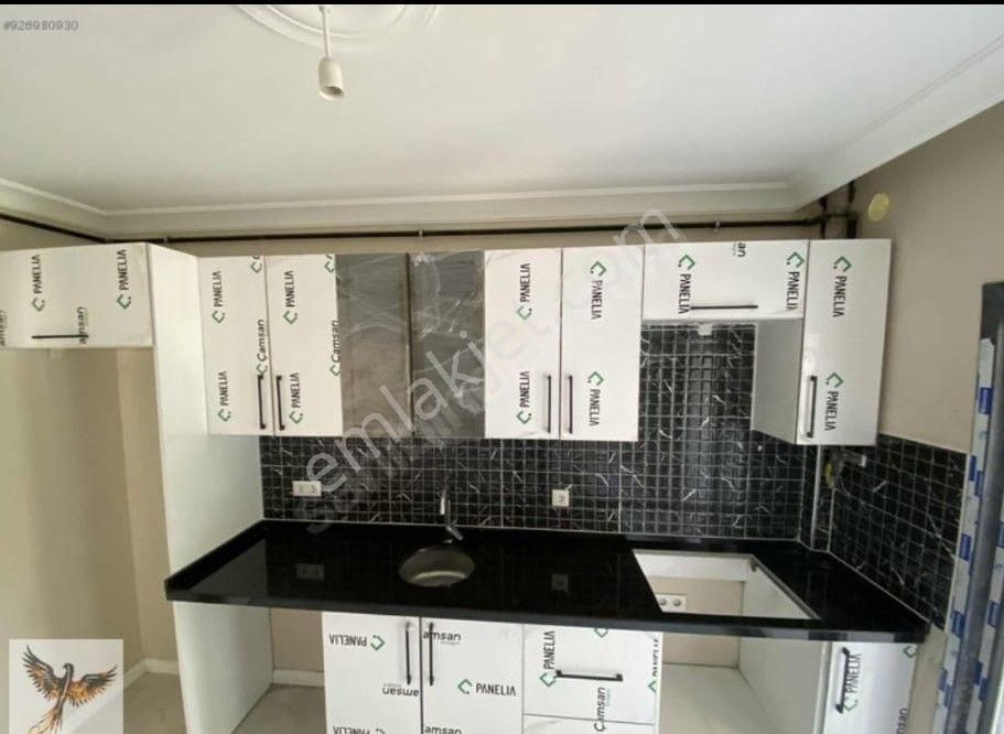 Tuzla Postane"de Satılık 2+1 Asansör Otoparklı Panjurlu Lüks Daire - Görsel 24