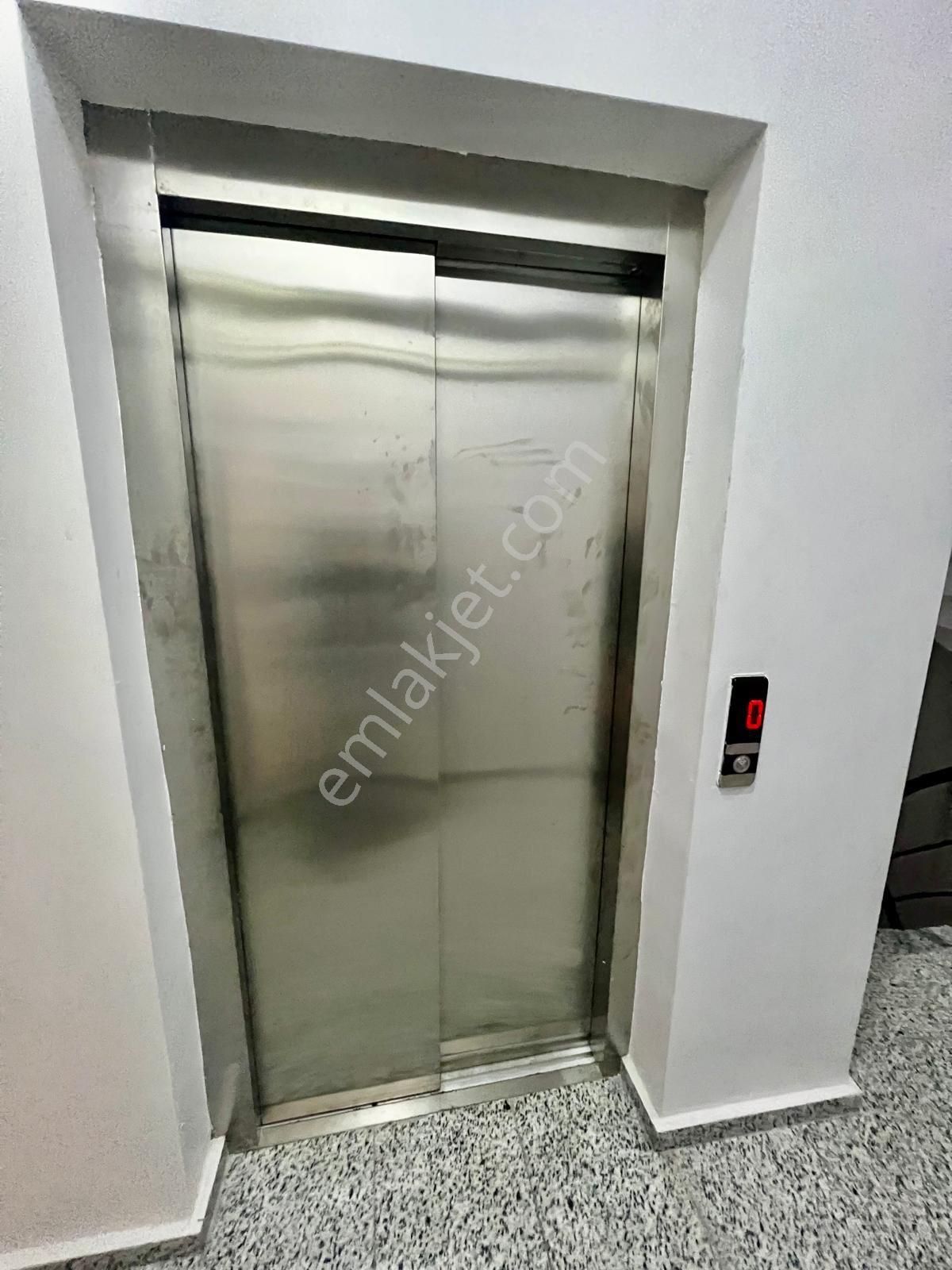 Mren Gayrimenkulden Satılık 2+1 95m2 Yeşilova Mh.'sinde Ultra Lüks Ekstralı Arakat - Görsel 27