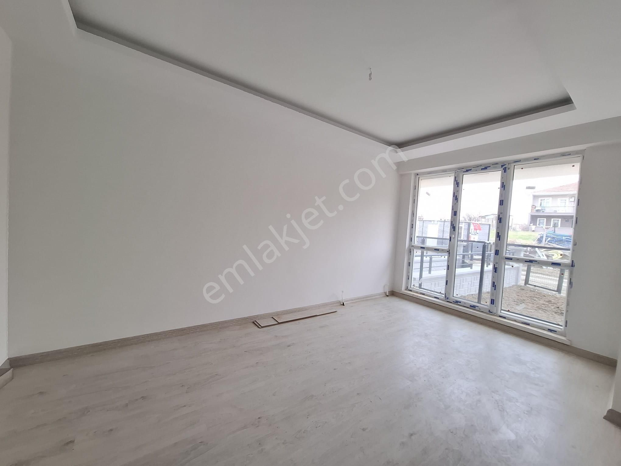 Susuzda Yatırımlık Sıfır Daire - Görsel 18