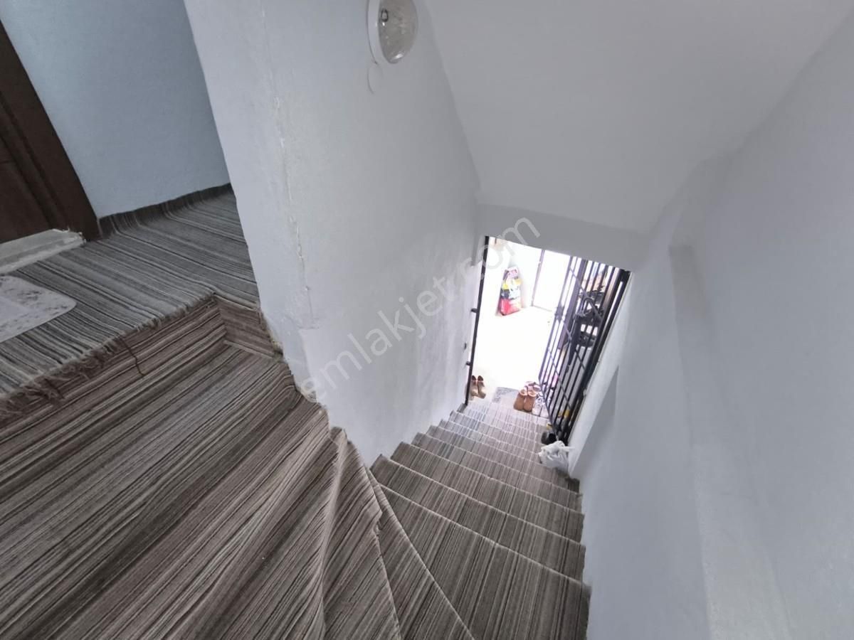 Serdivan Vatan Mahallesinde Fırsat 8+3 Müstakil Ev - Görsel 23