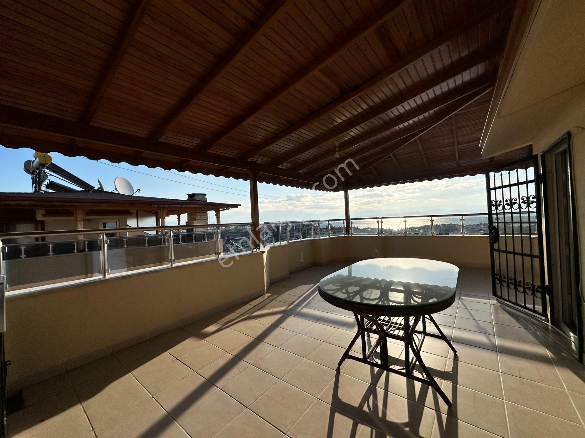 Mera Emlaktan Avcılar’da Deniz Manzaralı Eşyalı 4+2 Villa - Görsel 5