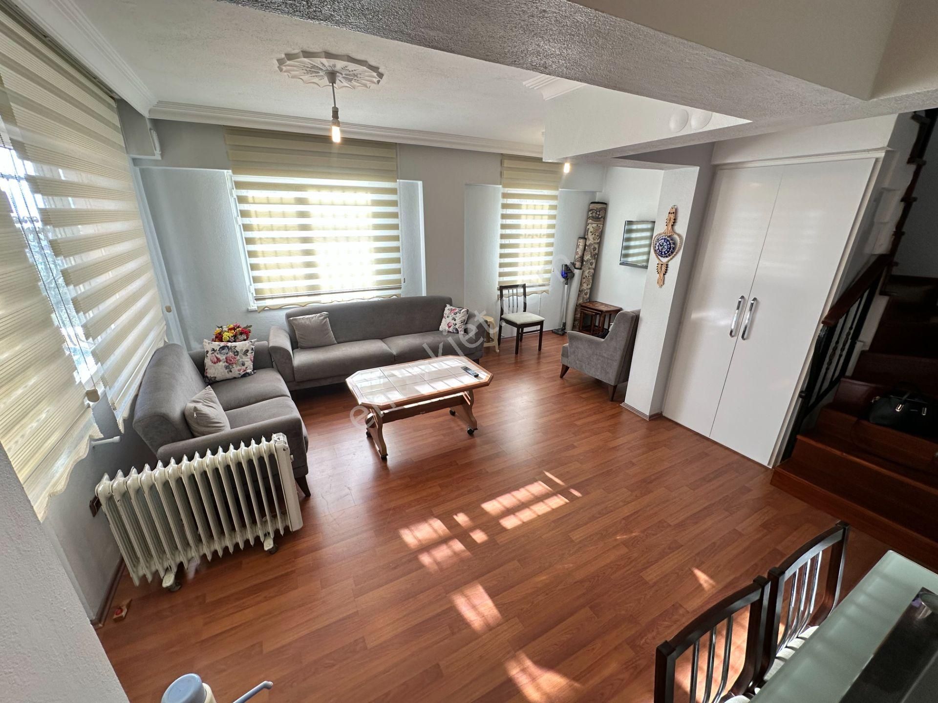 Mera Emlaktan Avcılar’da Deniz Manzaralı Eşyalı 4+2 Villa - Görsel 24