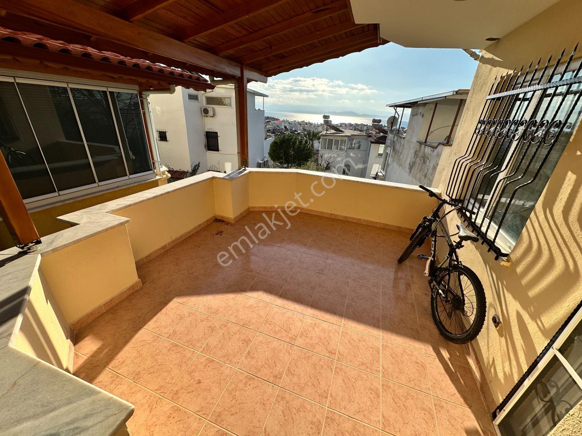 Mera Emlaktan Avcılar’da Deniz Manzaralı Eşyalı 4+2 Villa - Görsel 25