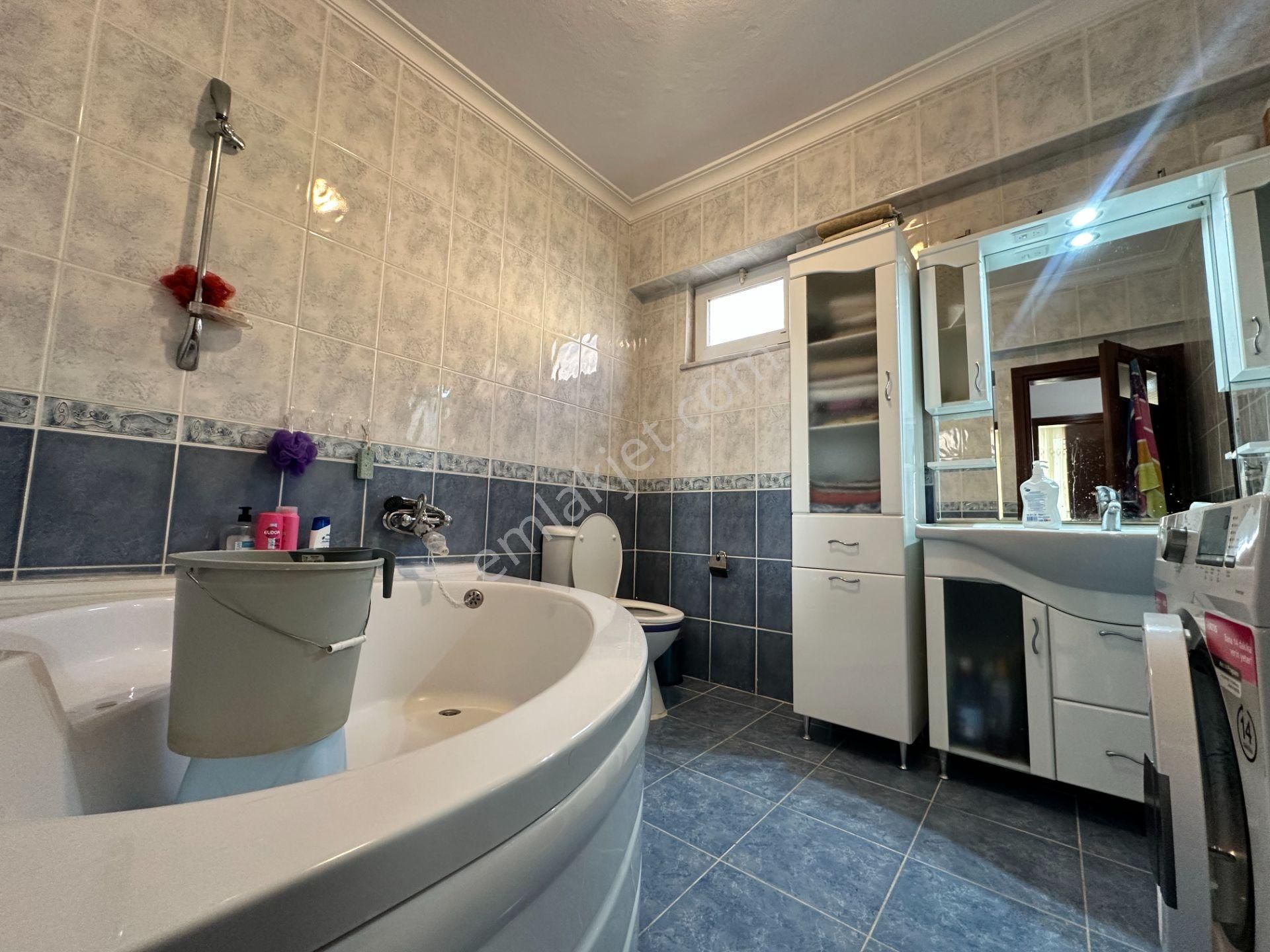 Mera Emlaktan Avcılar’da Deniz Manzaralı Eşyalı 4+2 Villa - Görsel 15