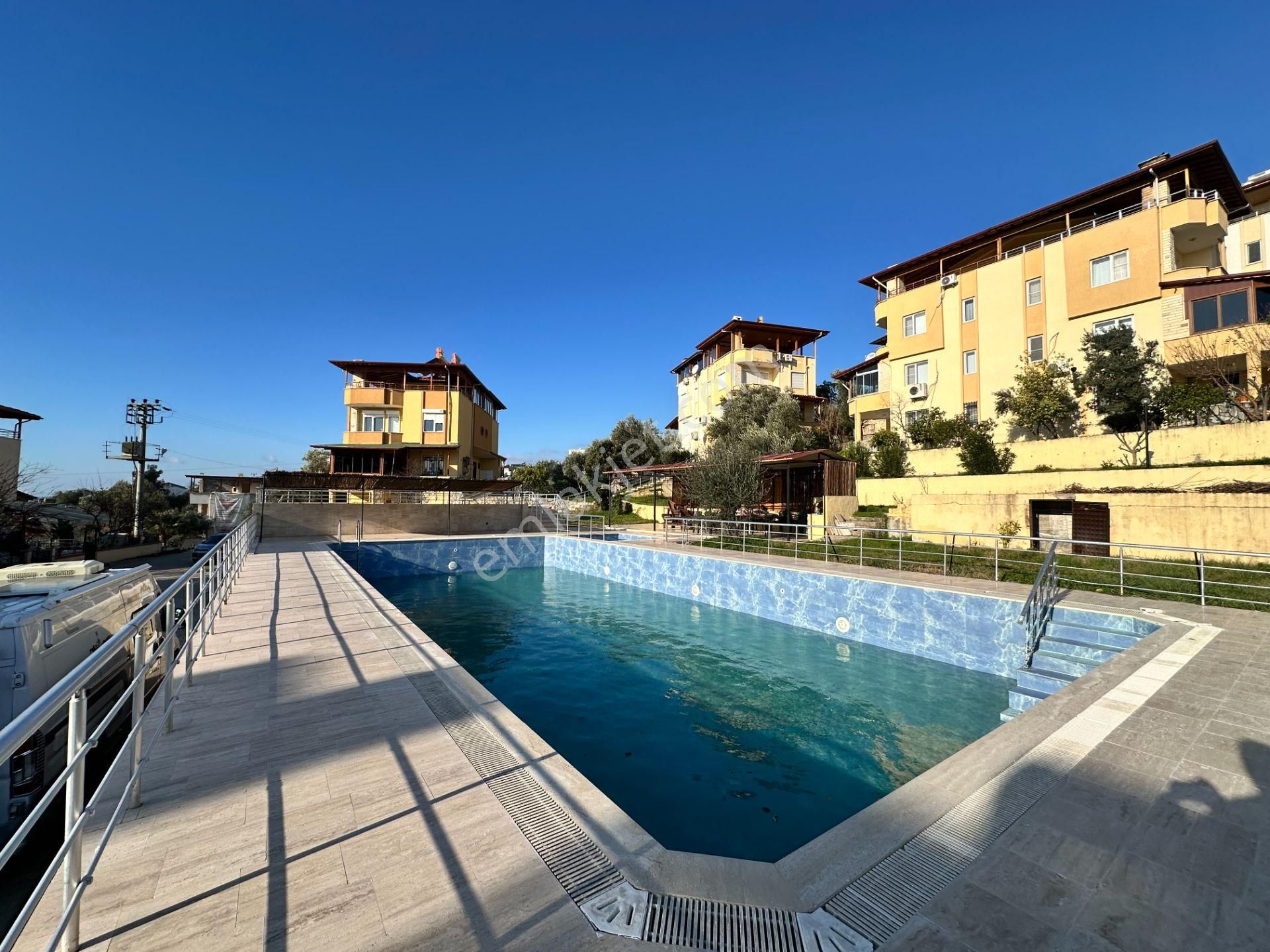 Mera Emlaktan Avcılar’da Deniz Manzaralı Eşyalı 4+2 Villa - Görsel 35